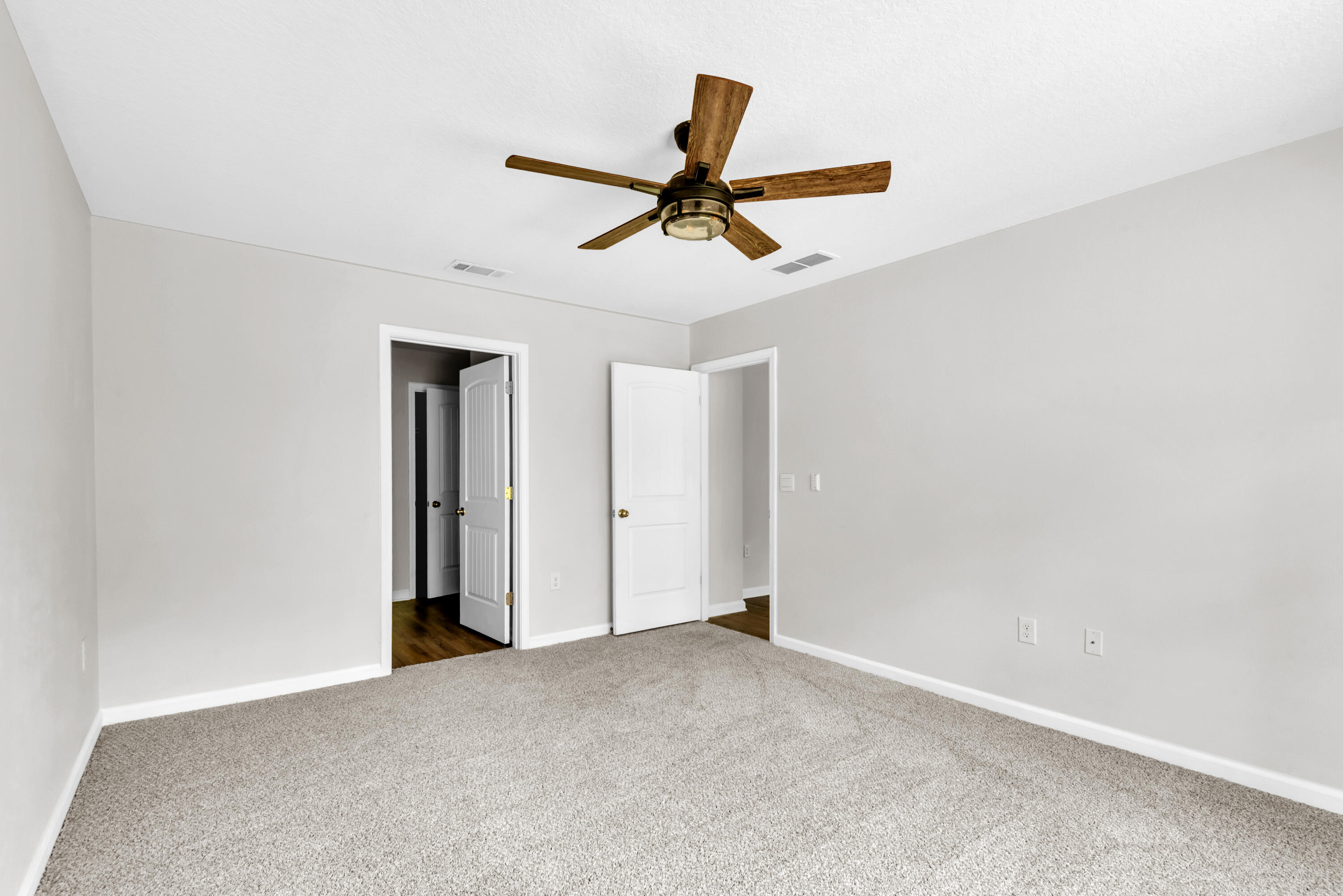 Timberland Ridge - Residential