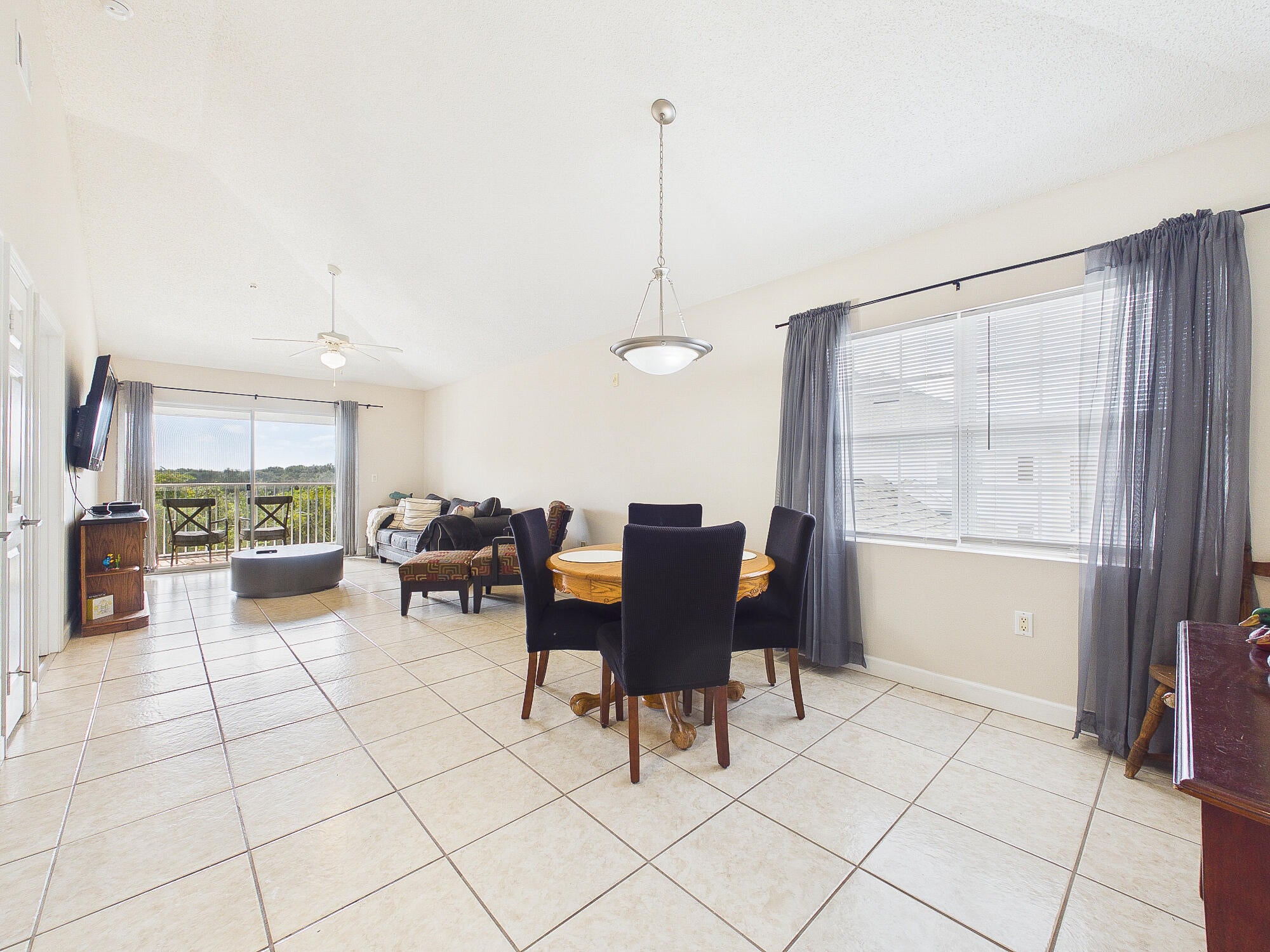 4276 Calinda Lane APT 158