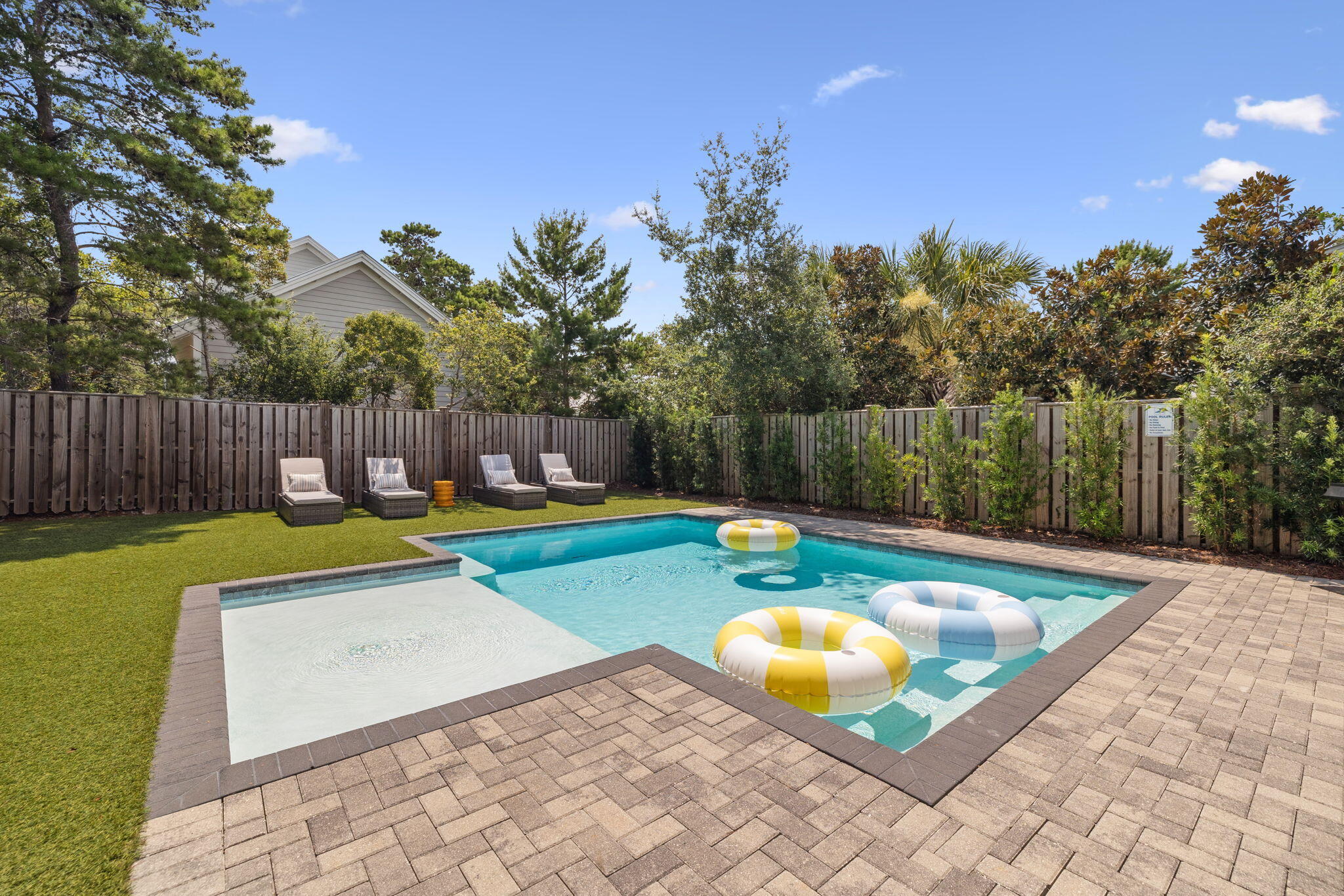 BLUE MOUNTAIN BEACH - Residential