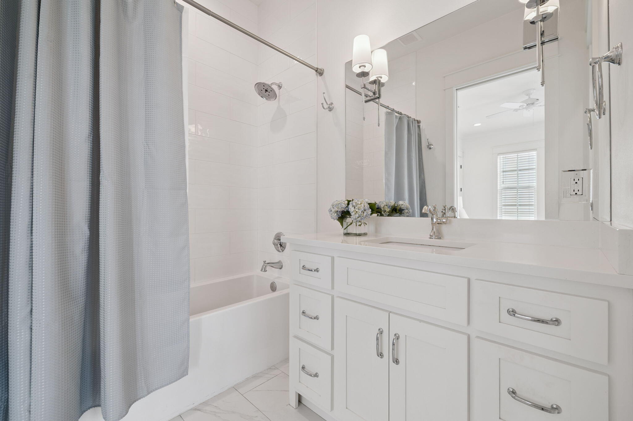 BLUE MOUNTAIN BEACH - Residential