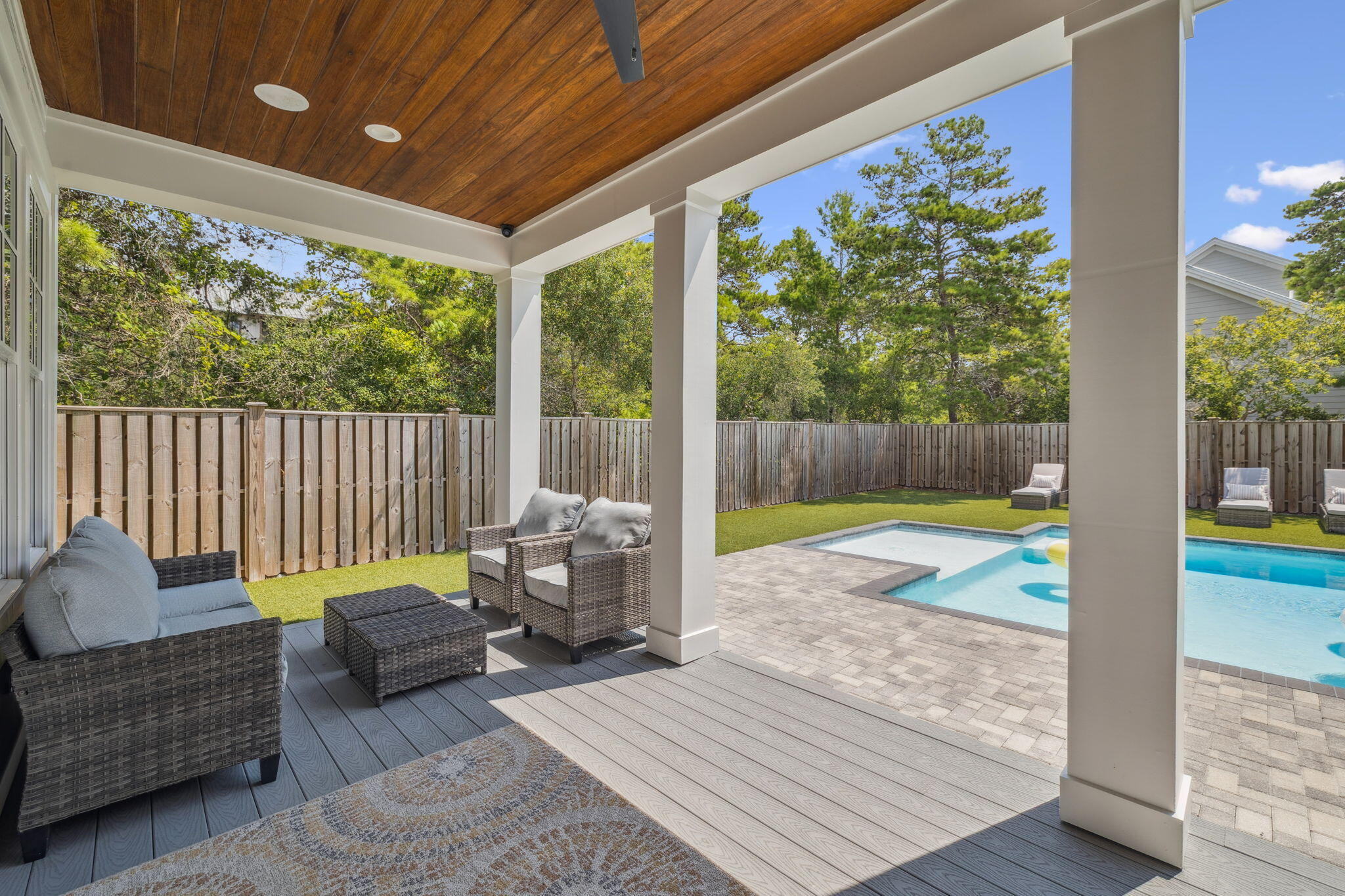 BLUE MOUNTAIN BEACH - Residential