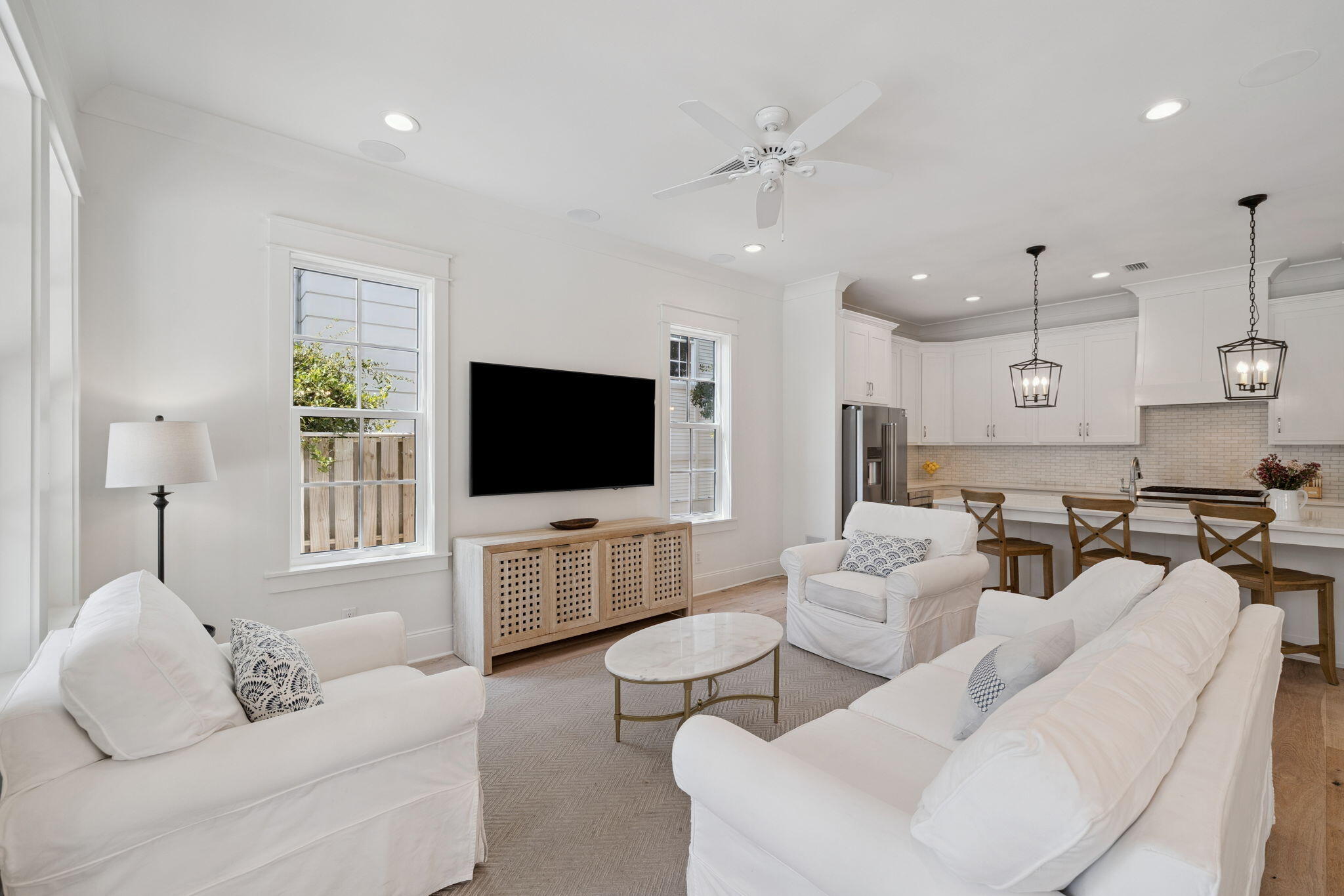 BLUE MOUNTAIN BEACH - Residential