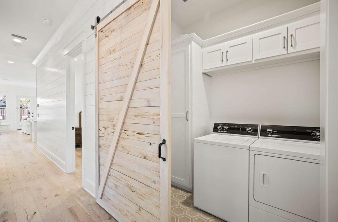 BLUE MOUNTAIN BEACH - Residential