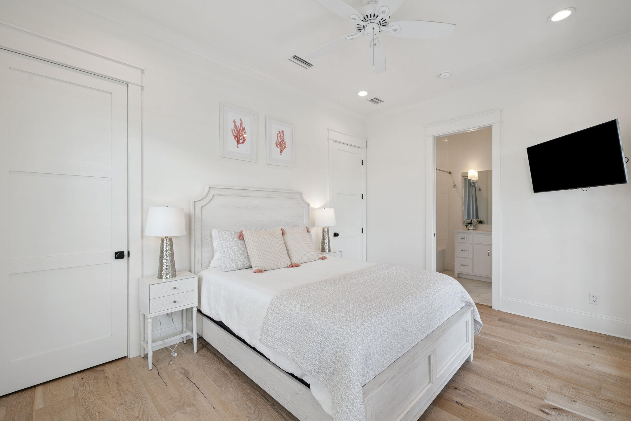 BLUE MOUNTAIN BEACH - Residential