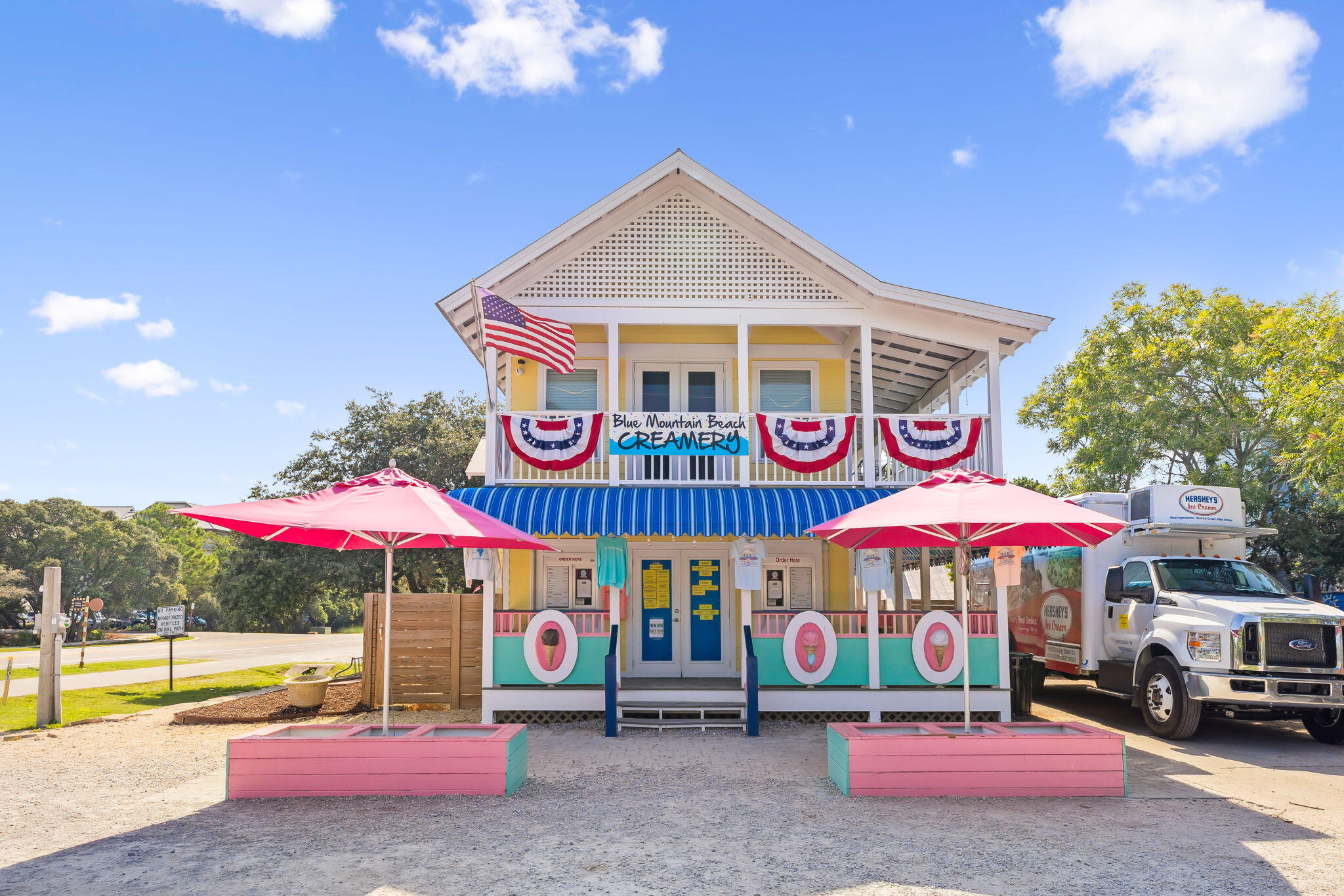 BLUE MOUNTAIN BEACH - Residential