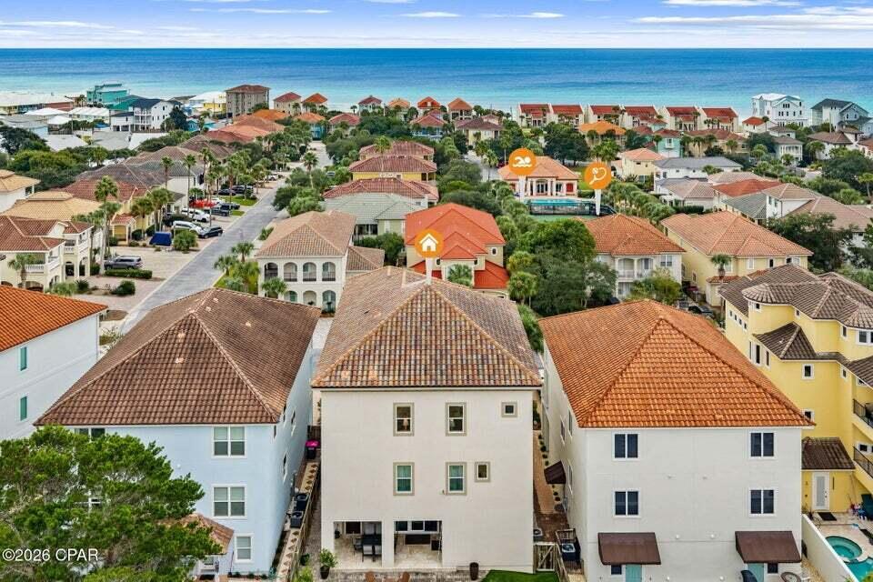 235 La Valencia Circle