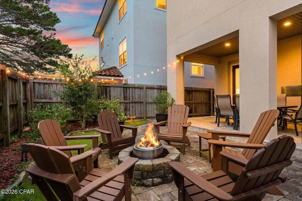235 La Valencia Circle