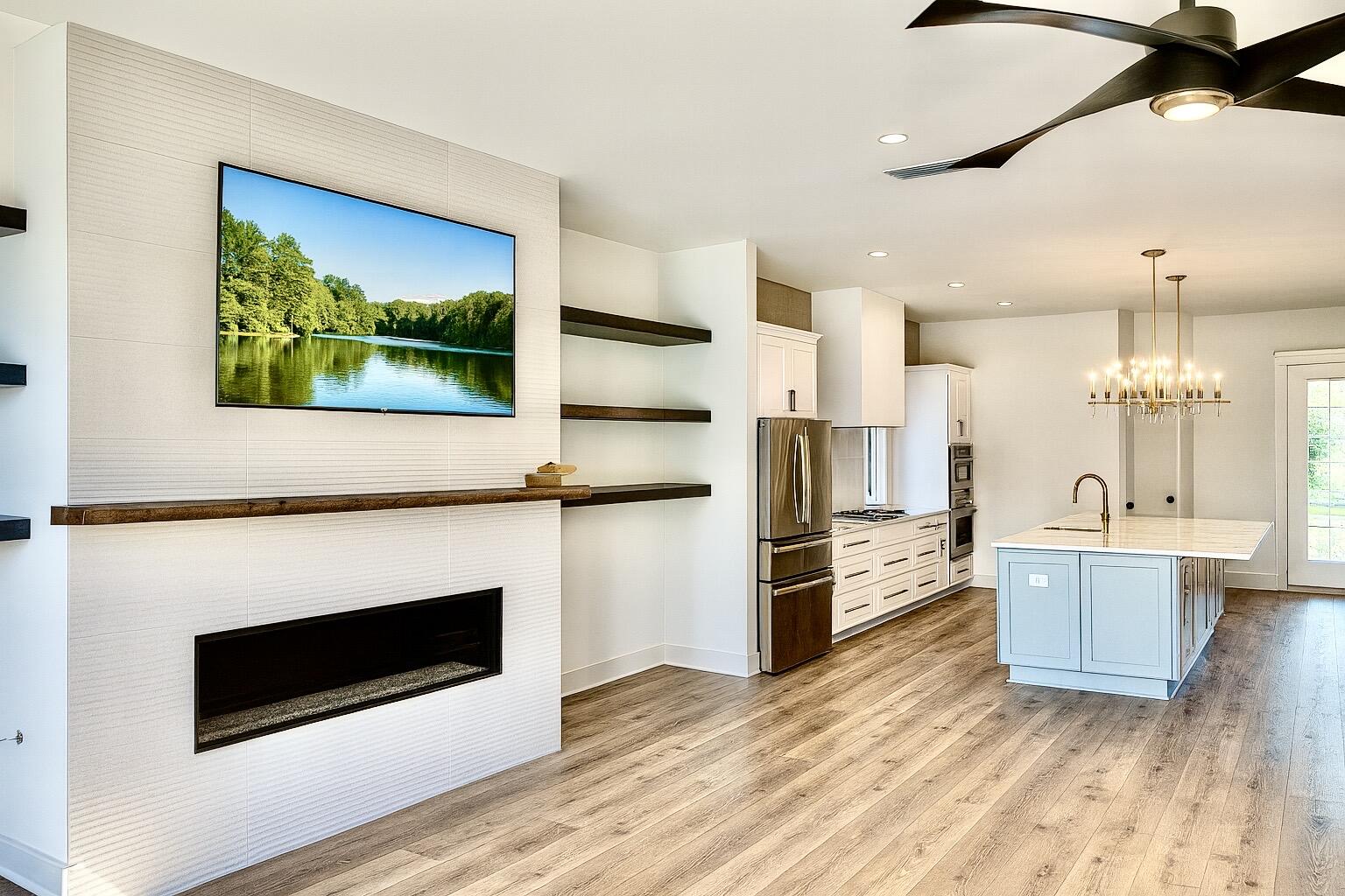 Treetop S/D - Residential