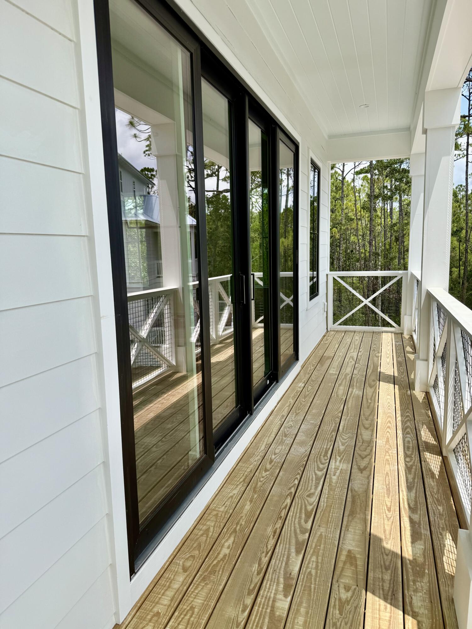 Treetop S/D - Residential