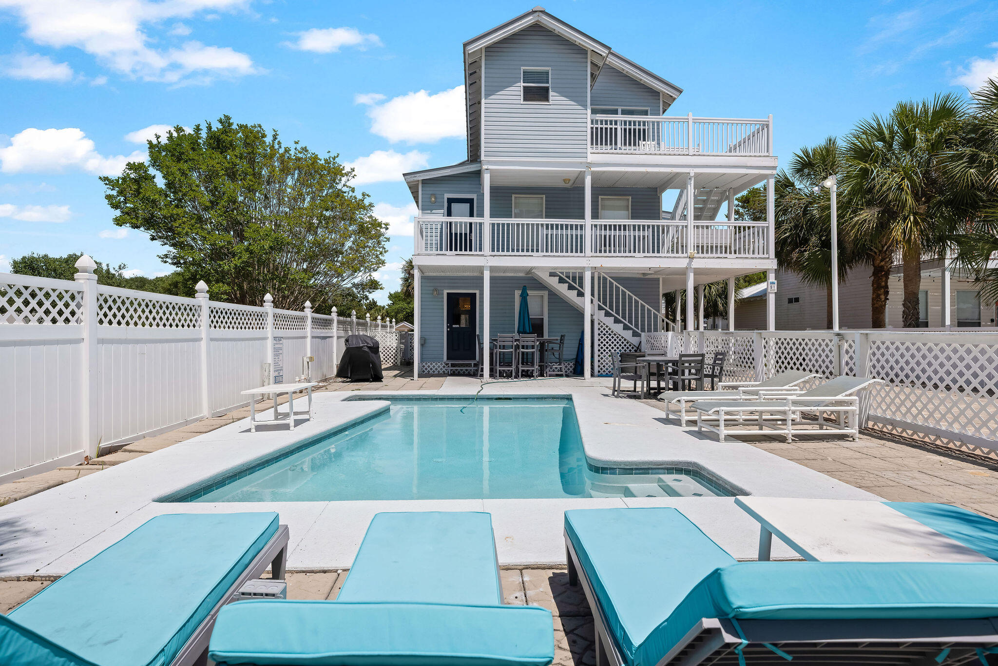 CRYSTAL BEACH - Residential