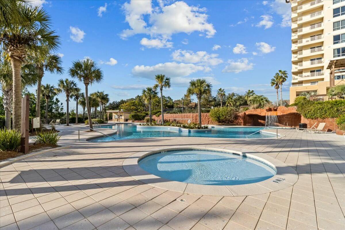 LUAU II - Residential