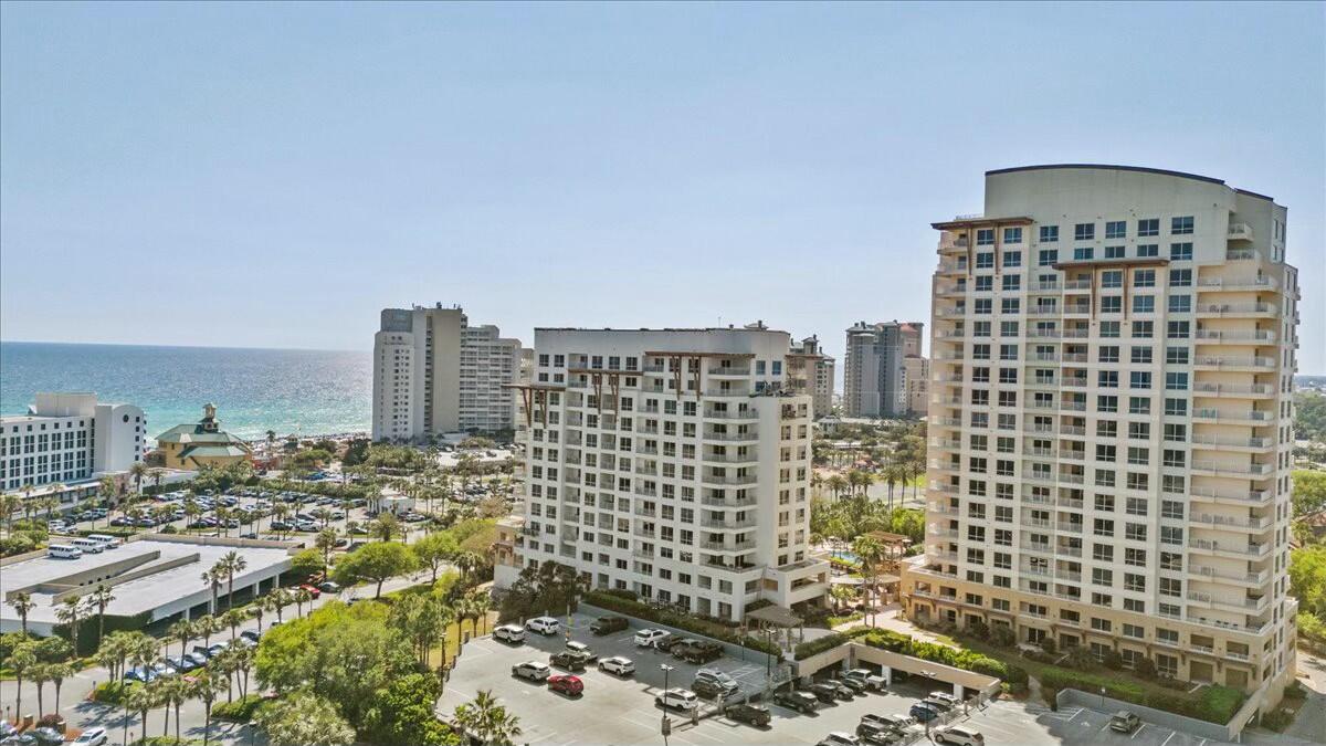 LUAU II - Residential