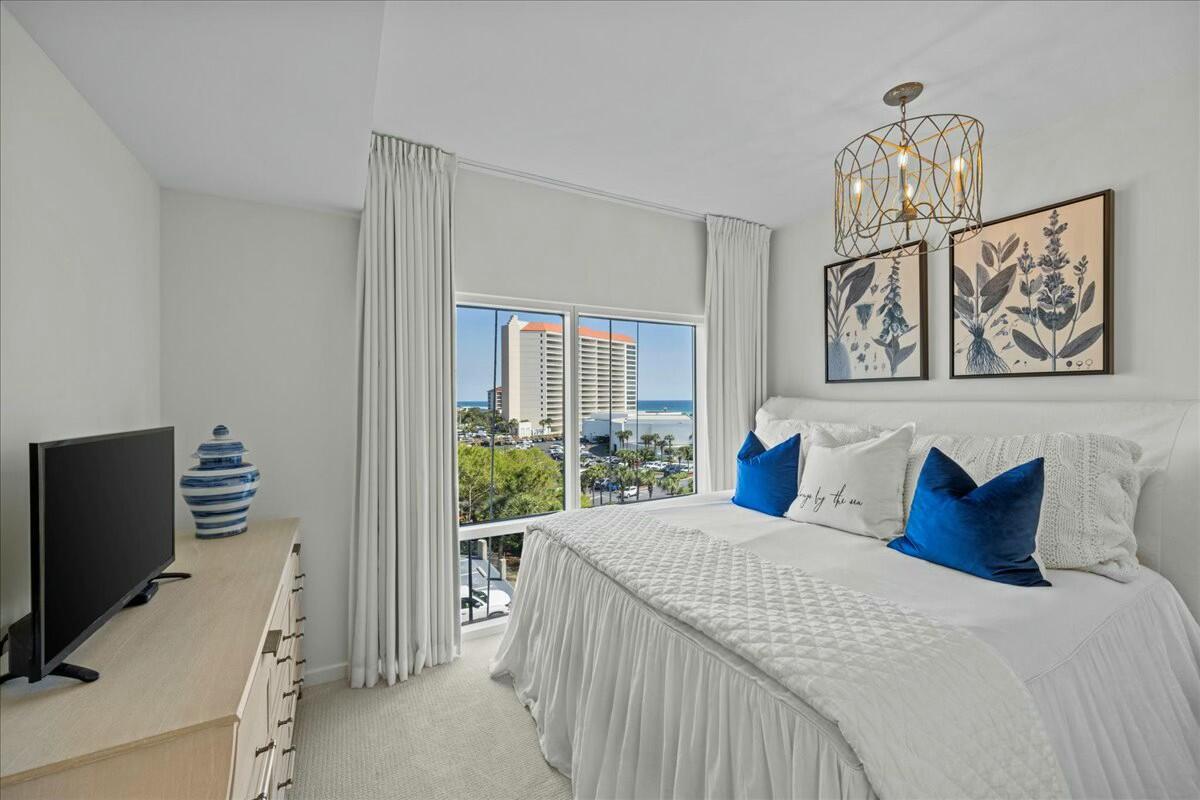 LUAU II - Residential