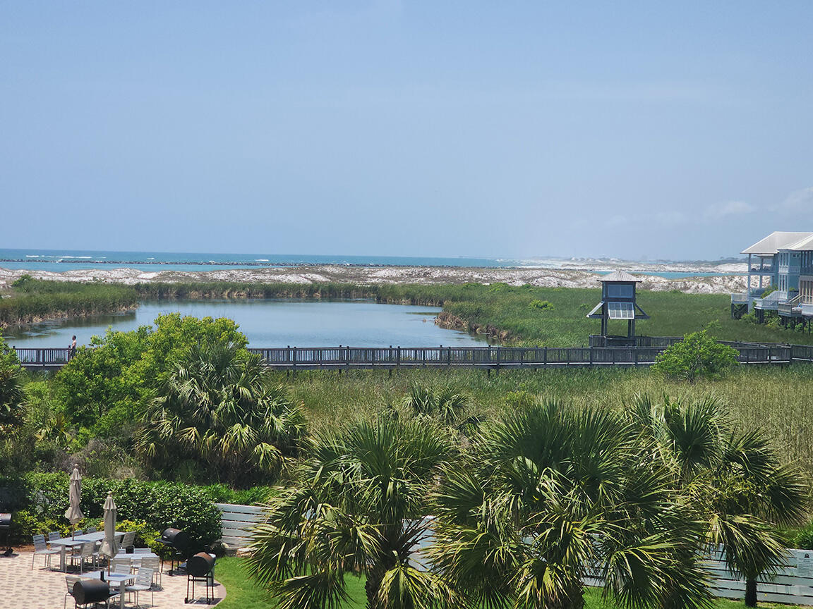 ISLANDER CONDO PH 2 - Residential