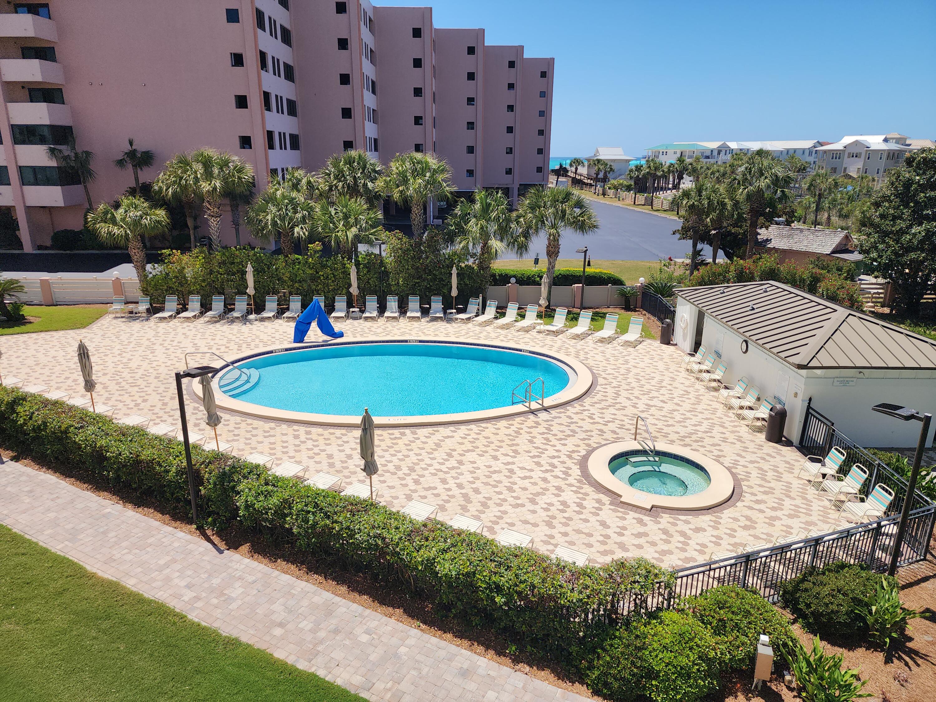 ISLANDER CONDO PH 2 - Residential