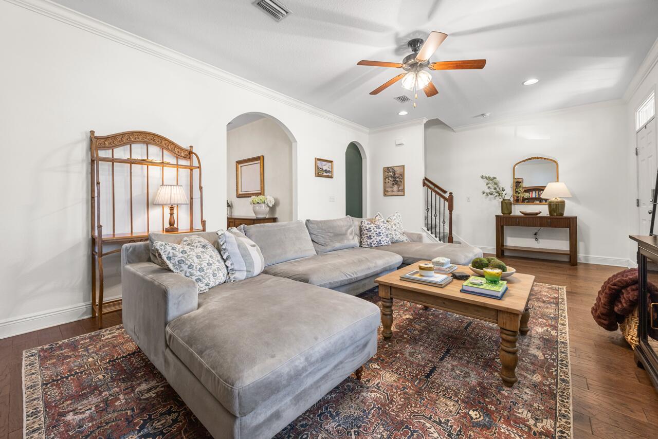 Mosaic Oaks - Residential Lease