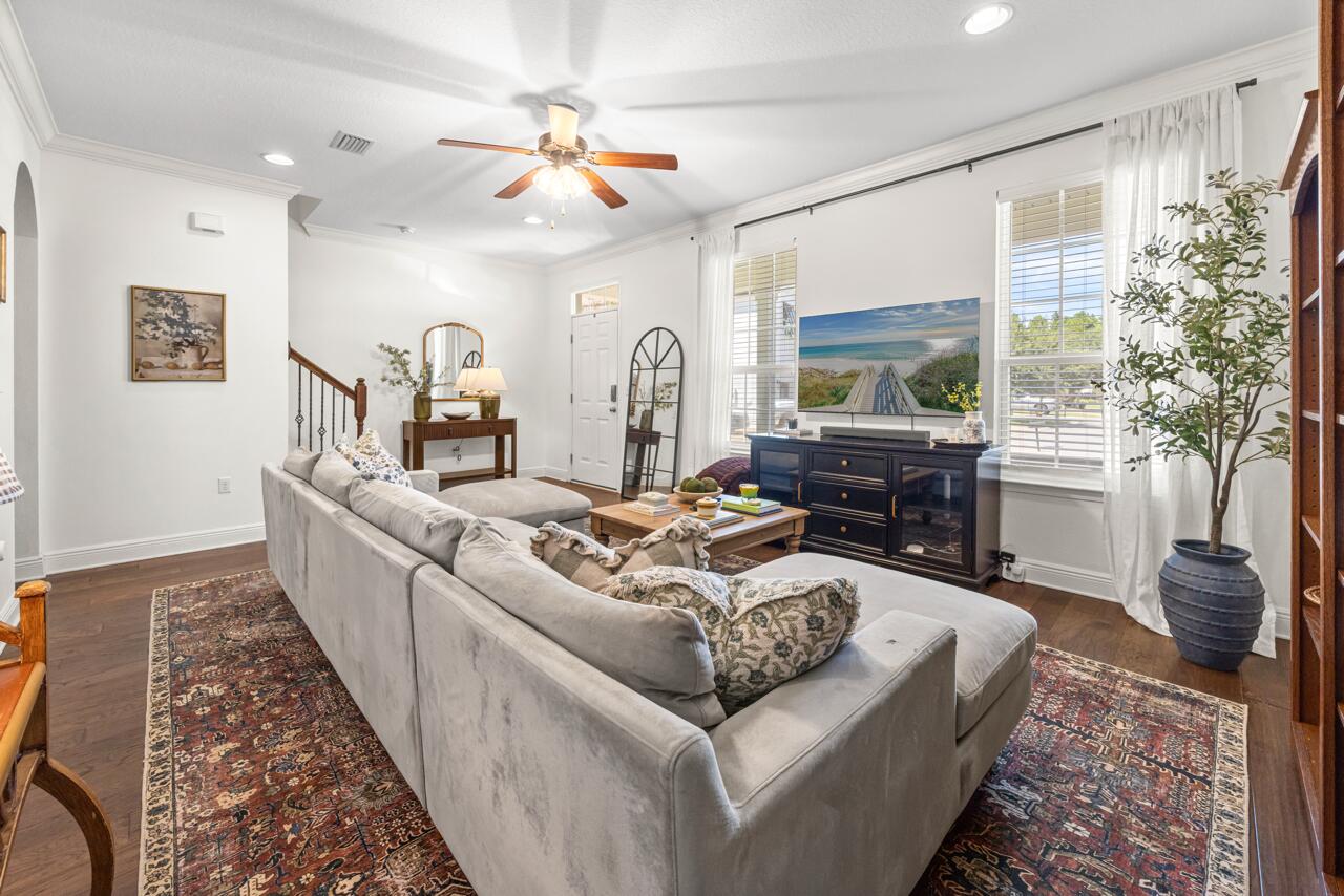 Mosaic Oaks - Residential Lease