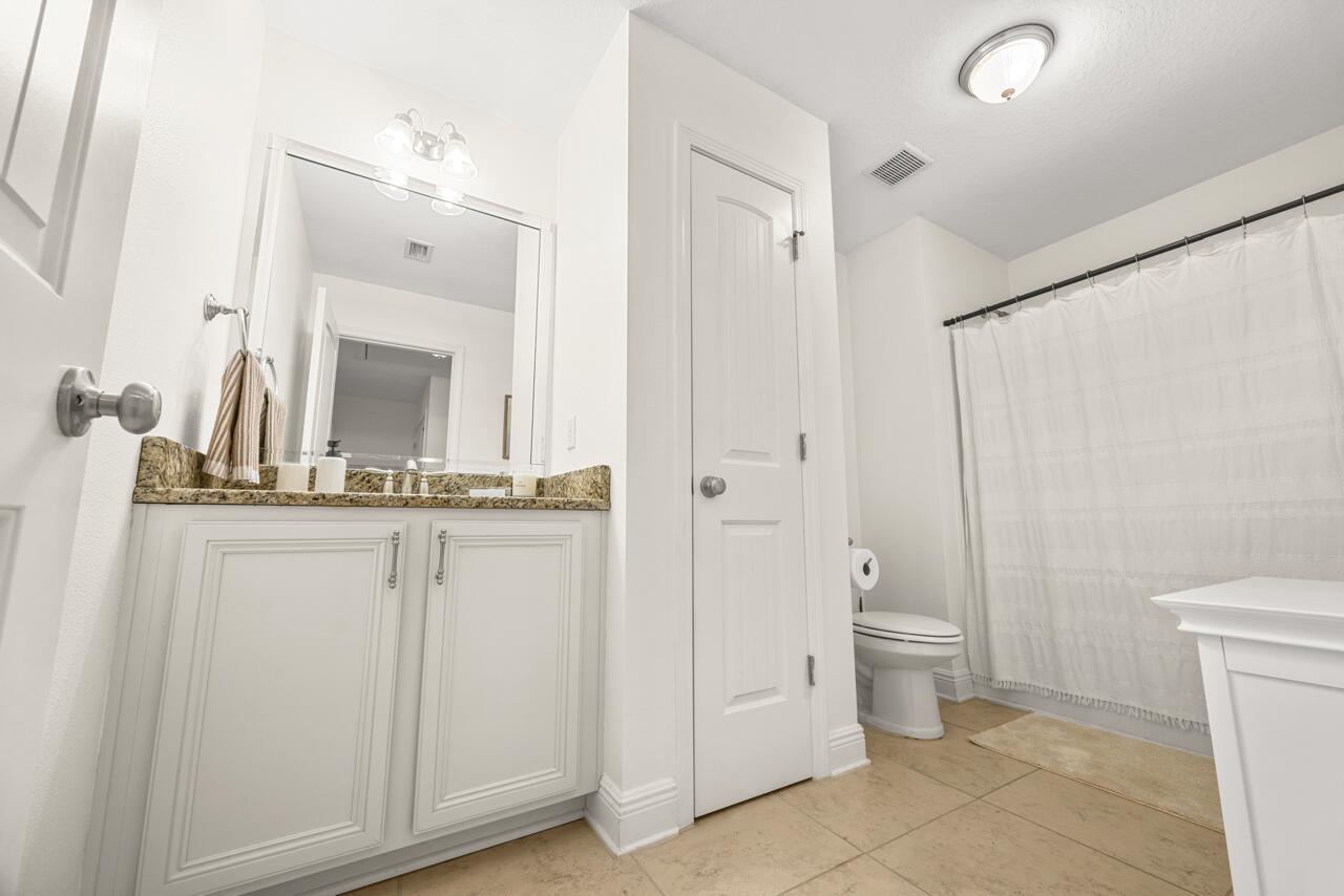 Mosaic Oaks - Residential Lease