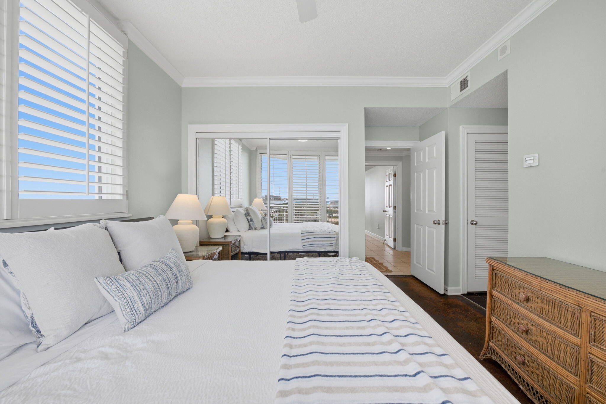 PEARL OF NAVARRE (THE) - Residential