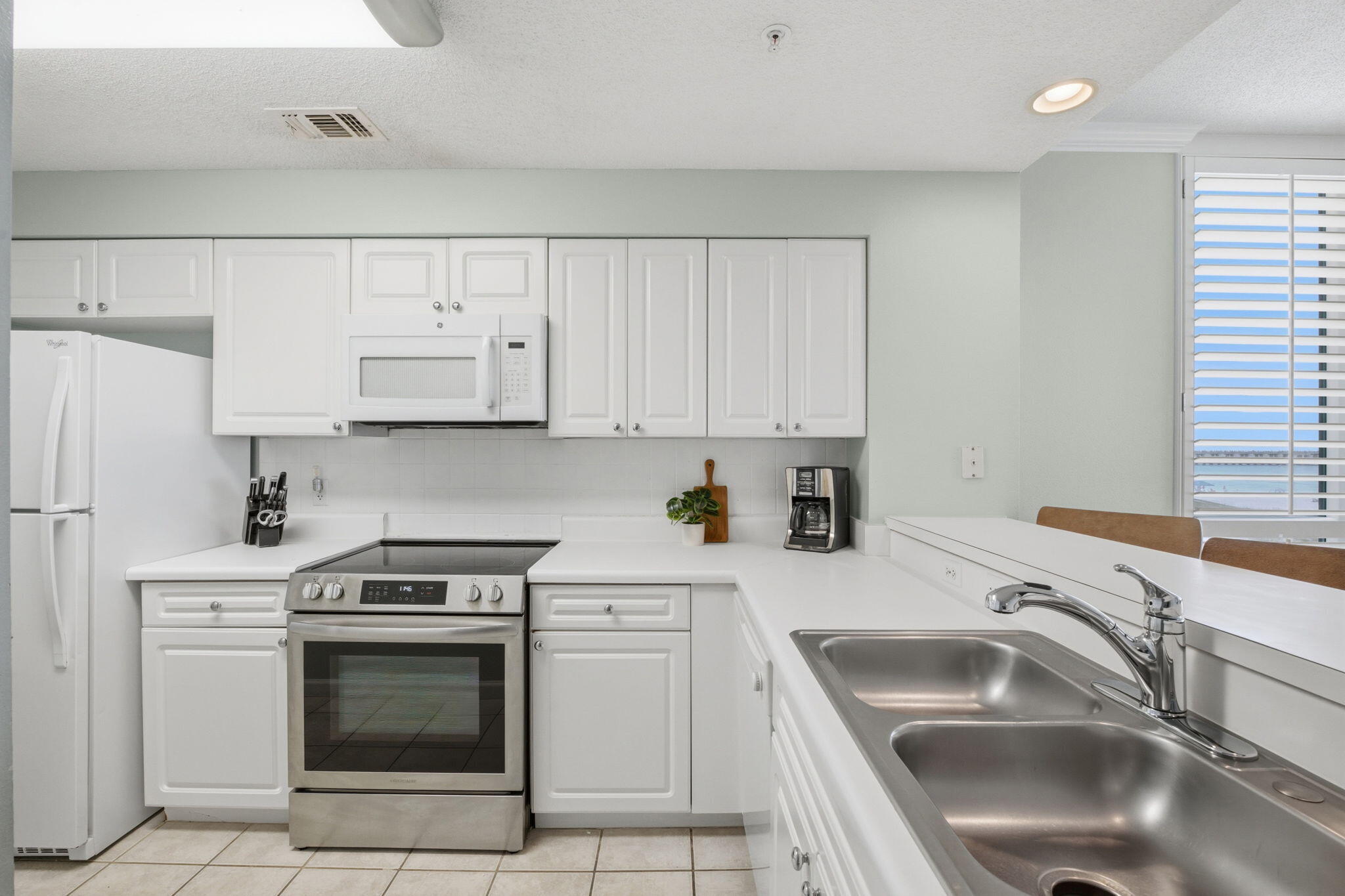 PEARL OF NAVARRE (THE) - Residential