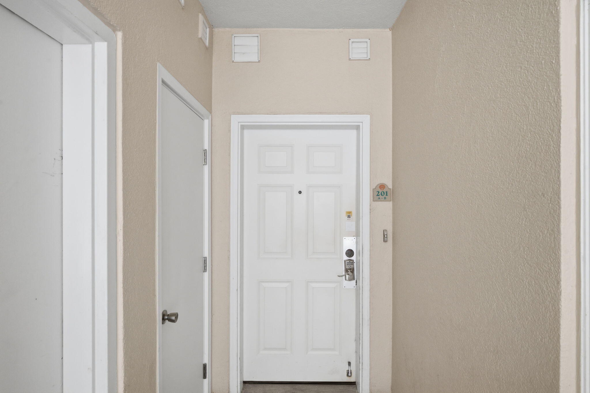PEARL OF NAVARRE (THE) - Residential