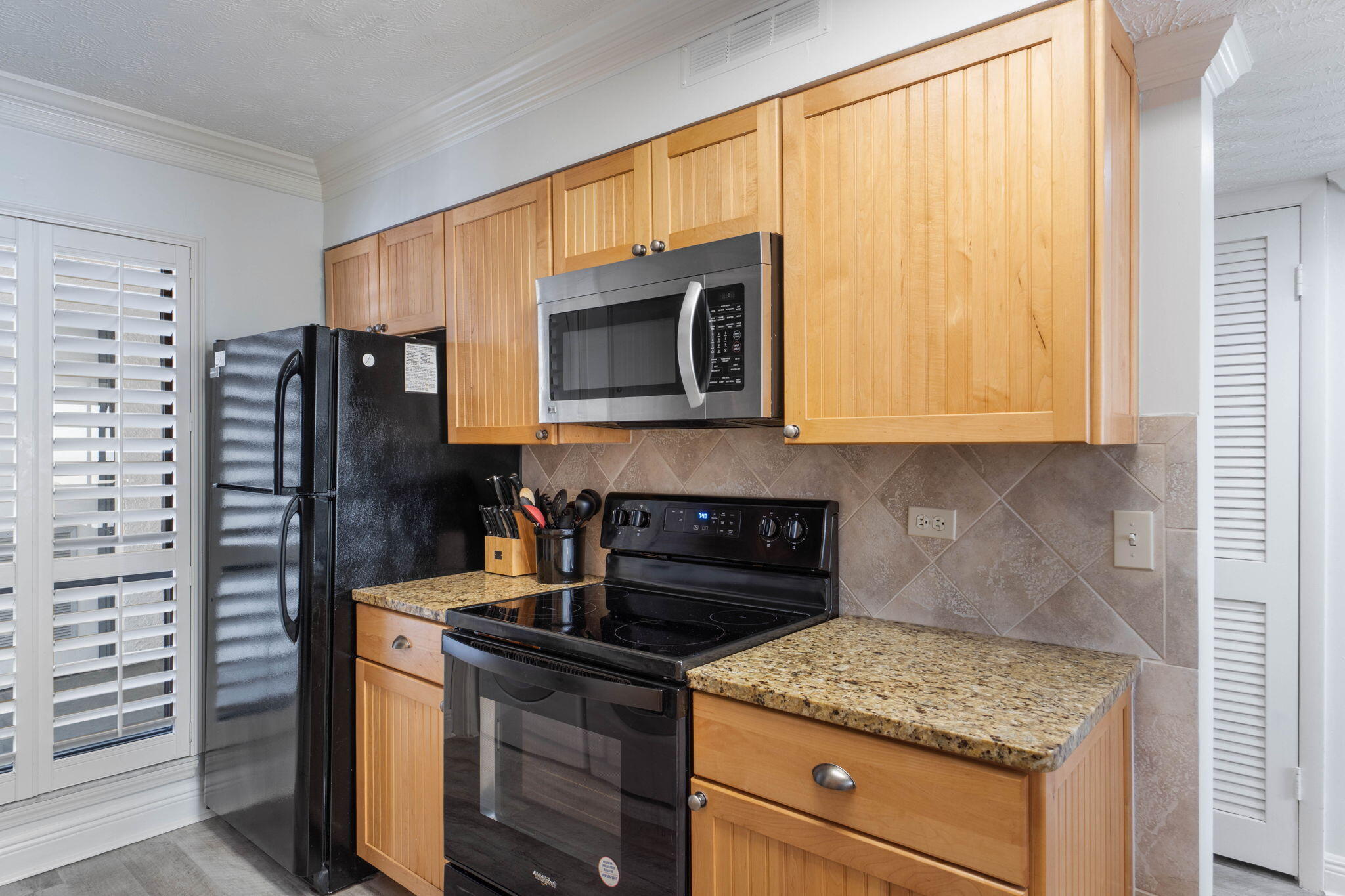 MAINSAIL CONDO PH 1 - Residential