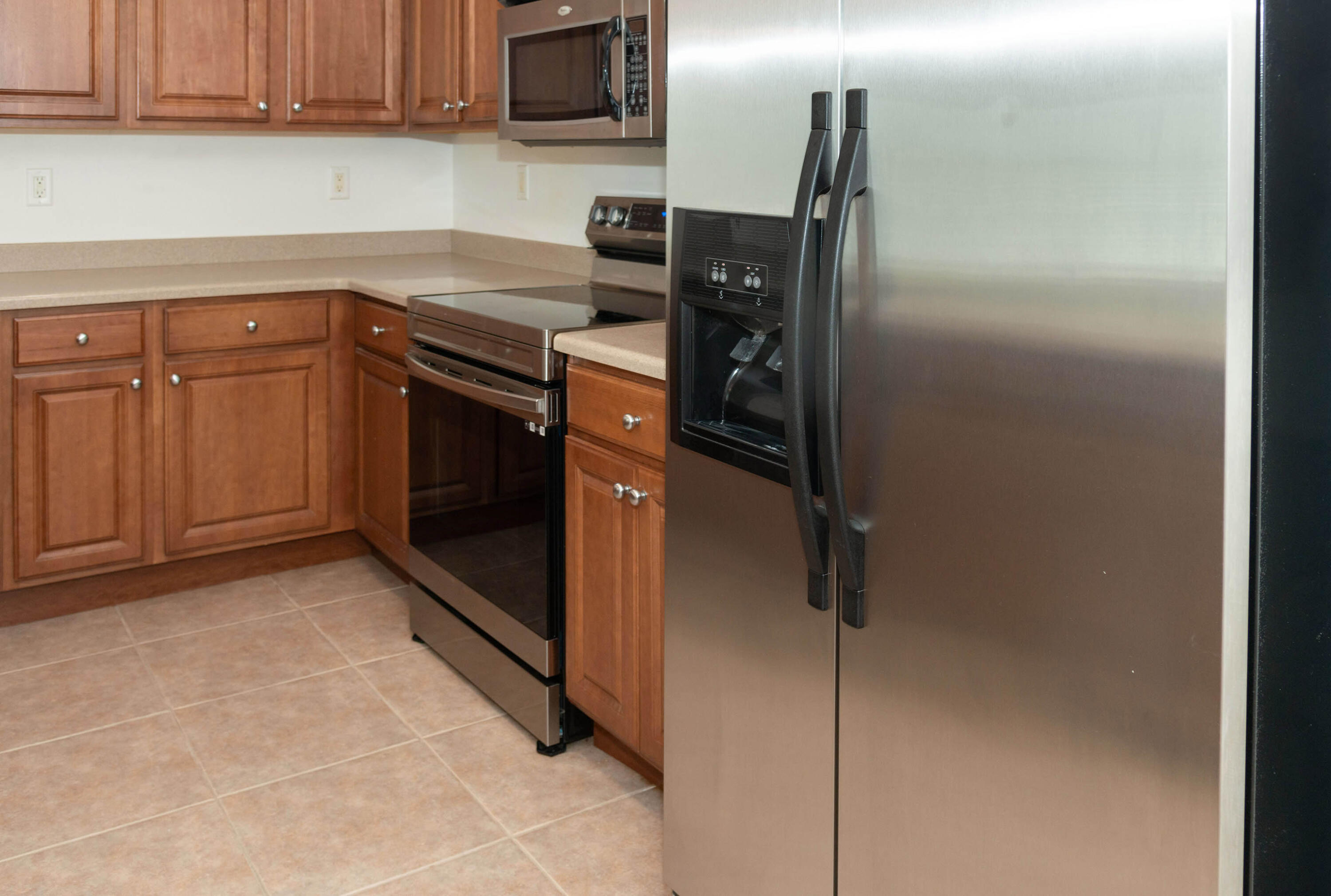 INDIANOLA ON THE WATER - Residential Lease