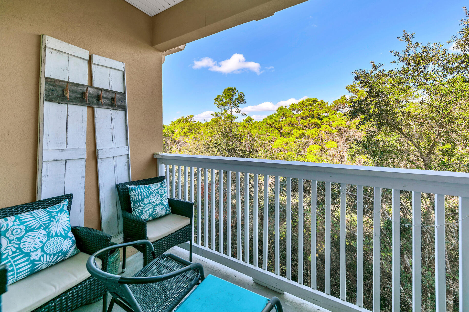 HERONS WATCH CONDO - Residential