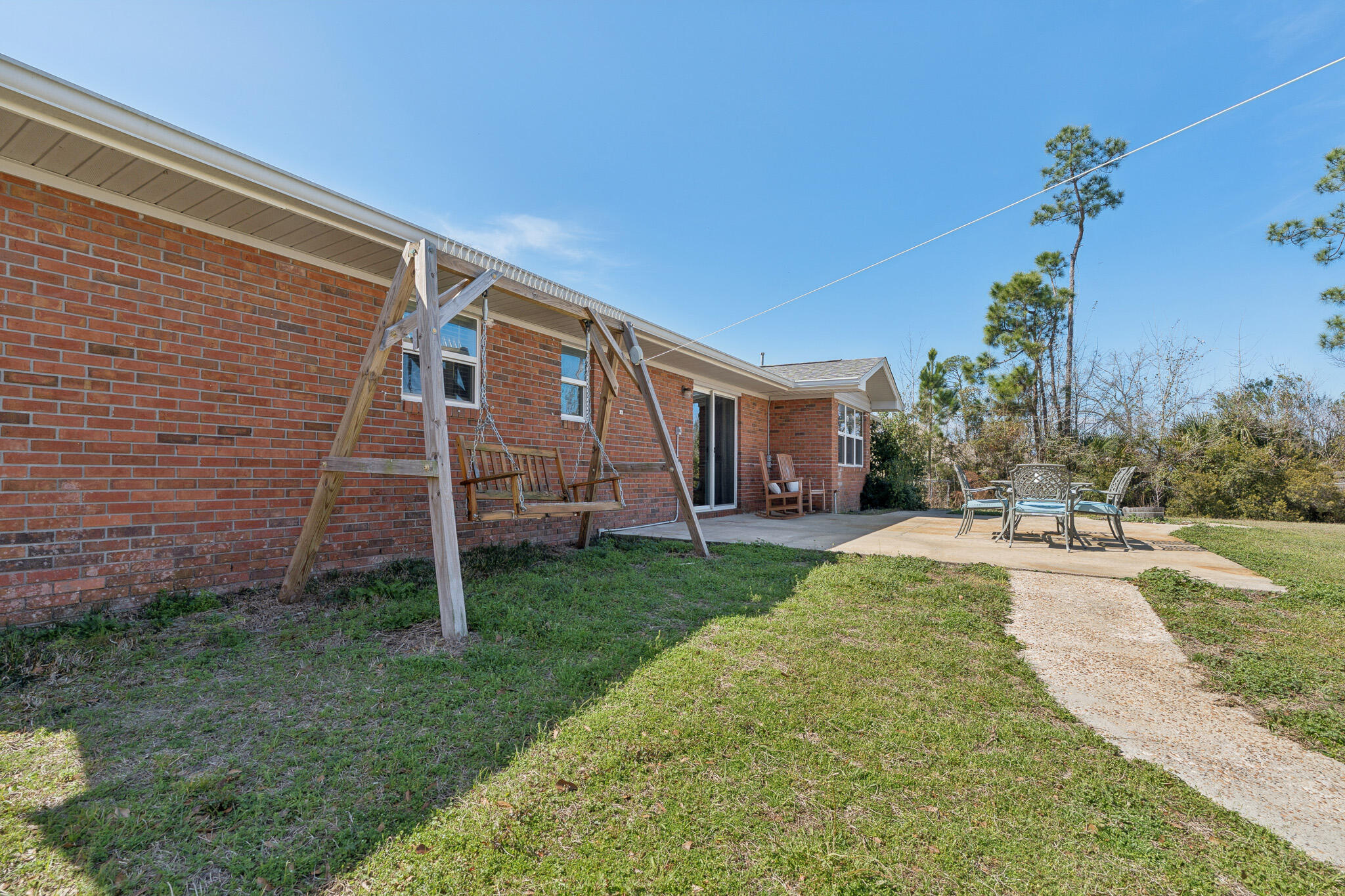 COLLEGE POINT - Residential