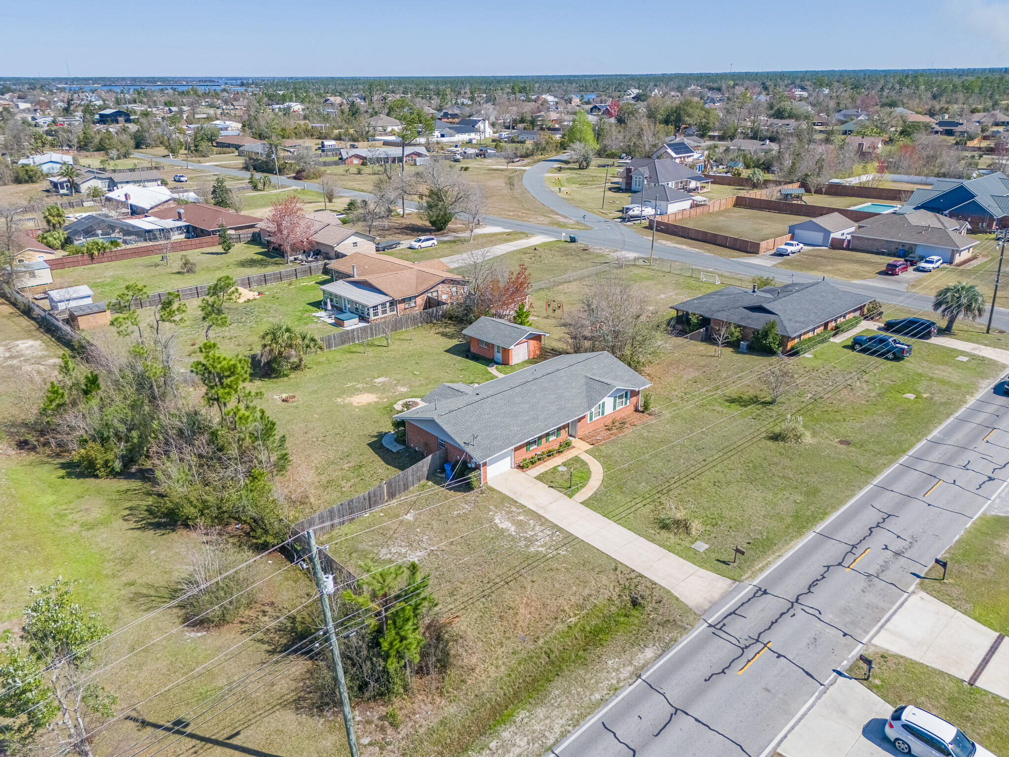 COLLEGE POINT - Residential