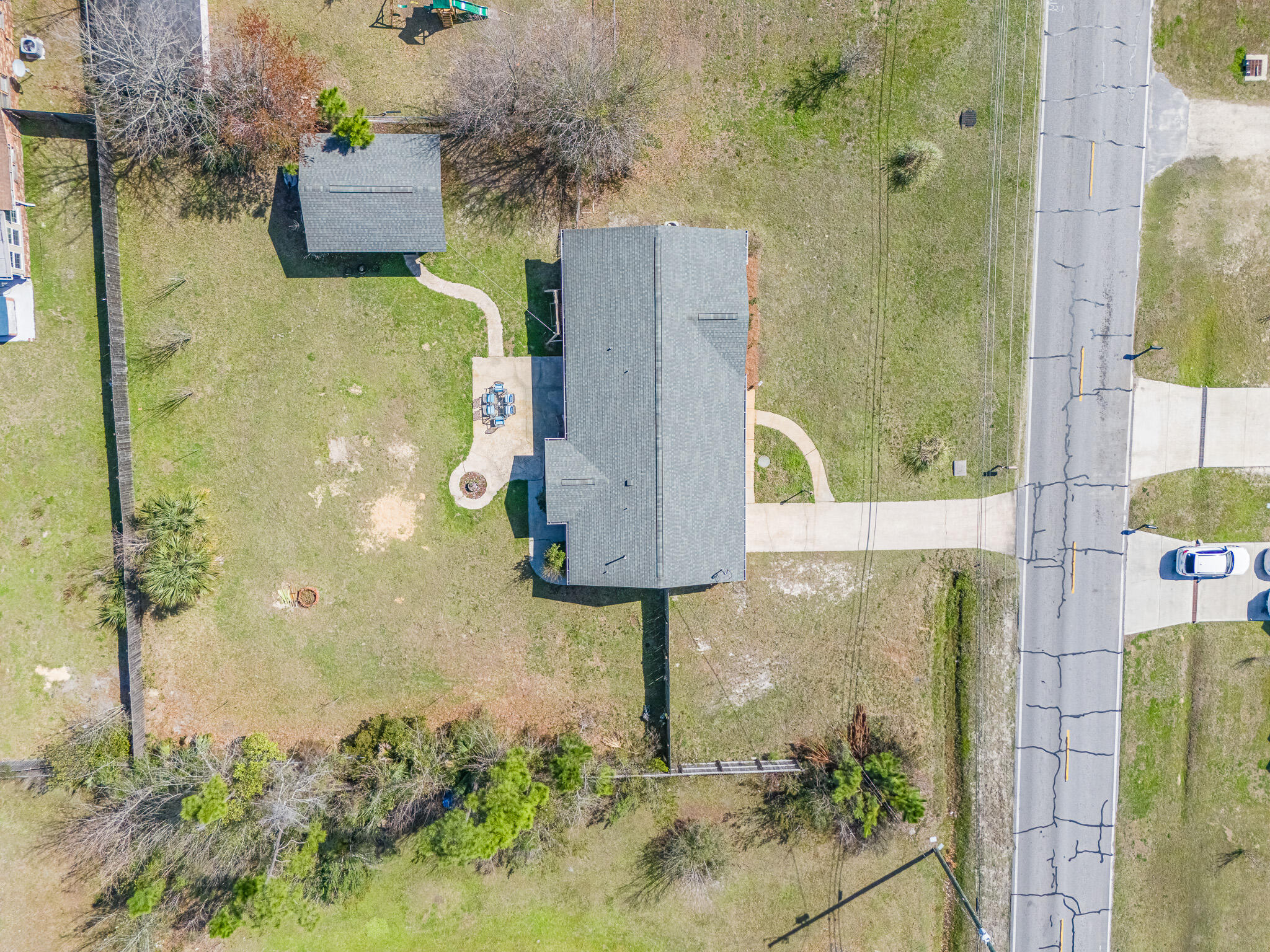 COLLEGE POINT - Residential