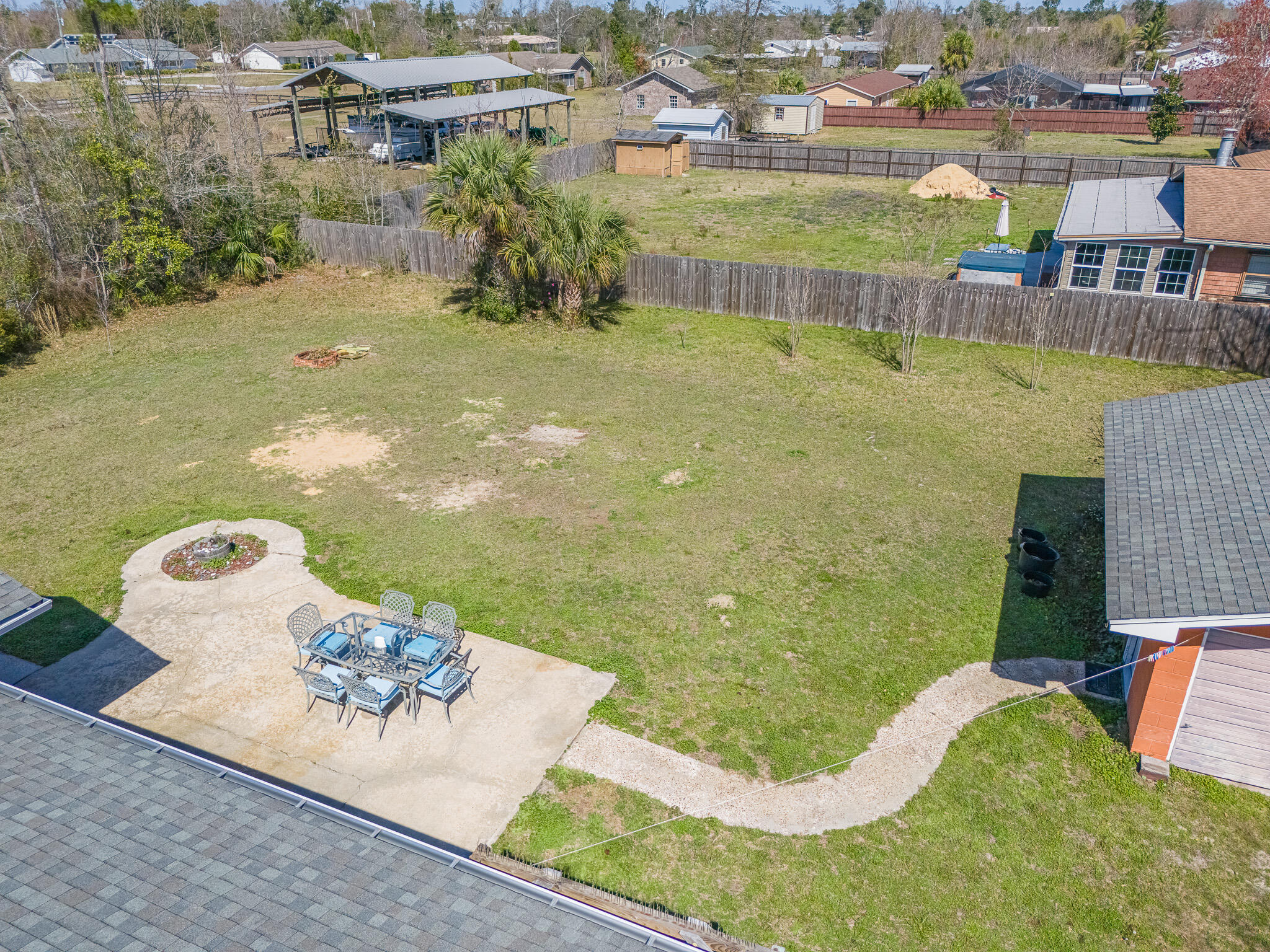 COLLEGE POINT - Residential