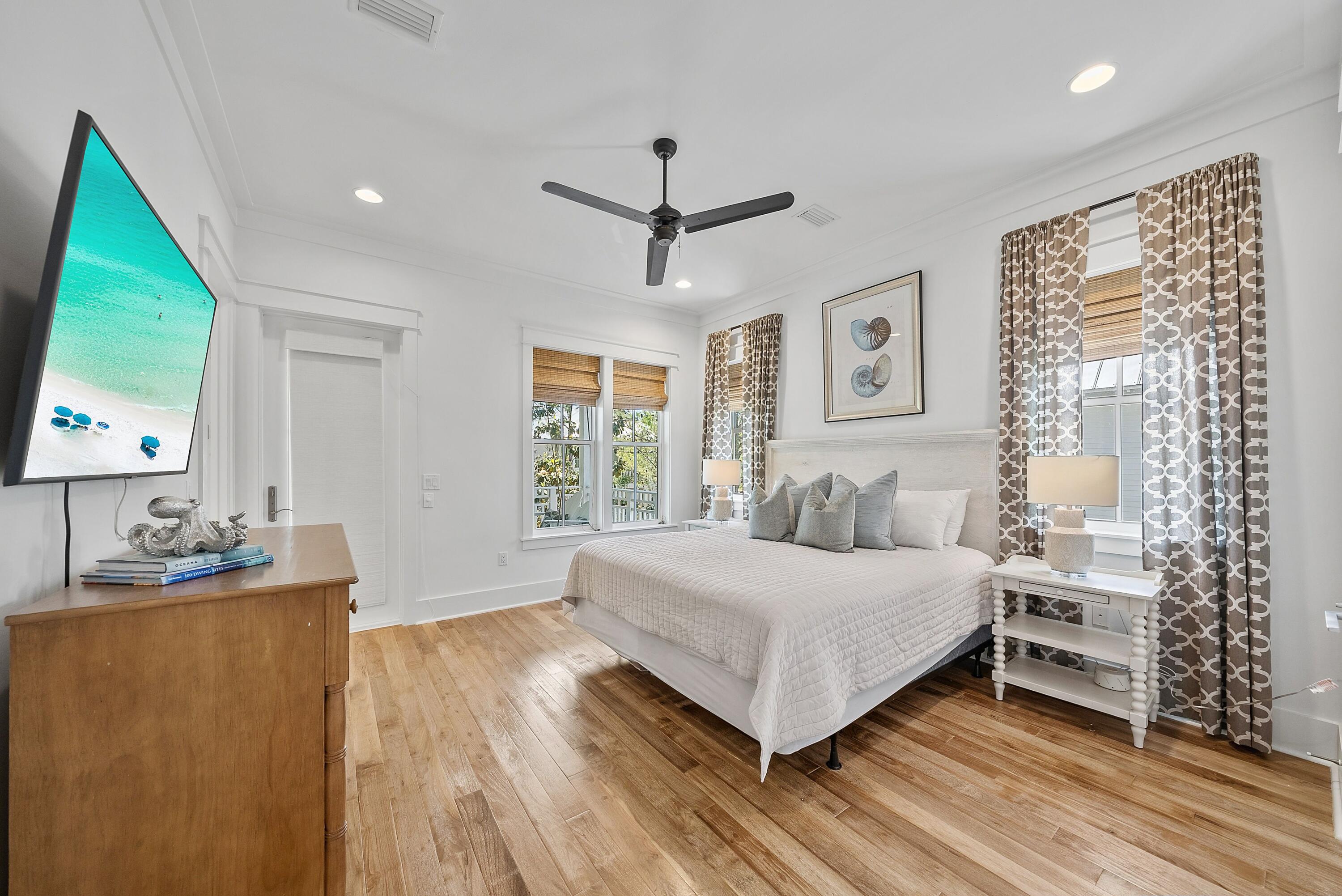 WATERCOLOR - Residential