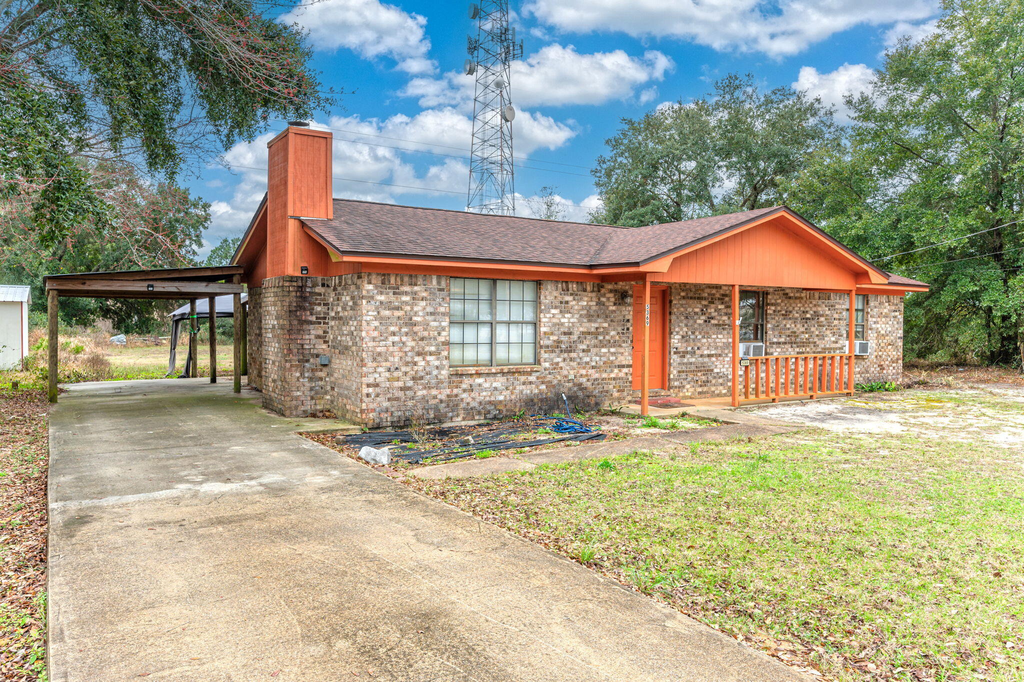 BARBAROSA TERRITORY - Residential Lease