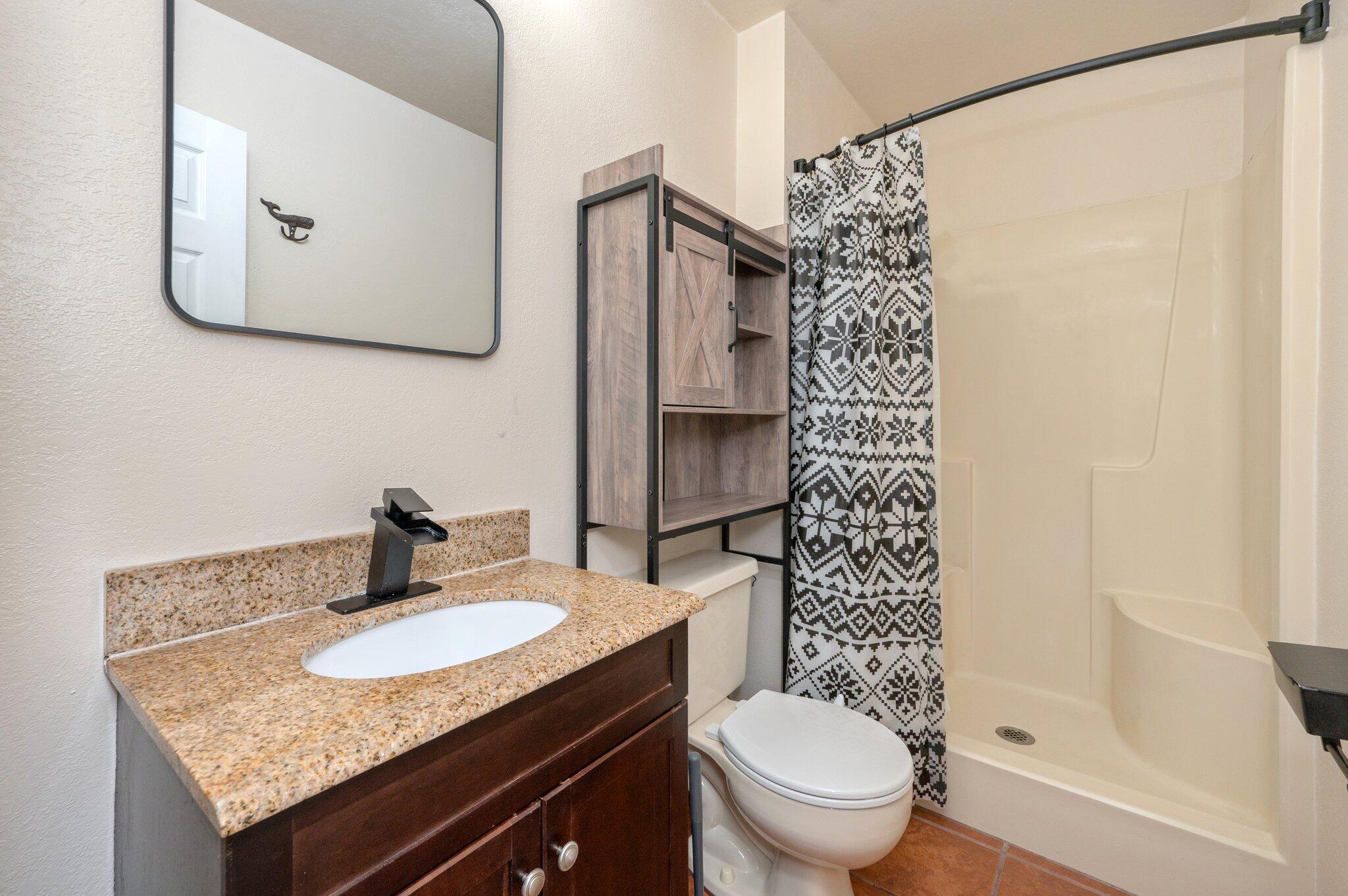 BARBAROSA TERRITORY - Residential Lease