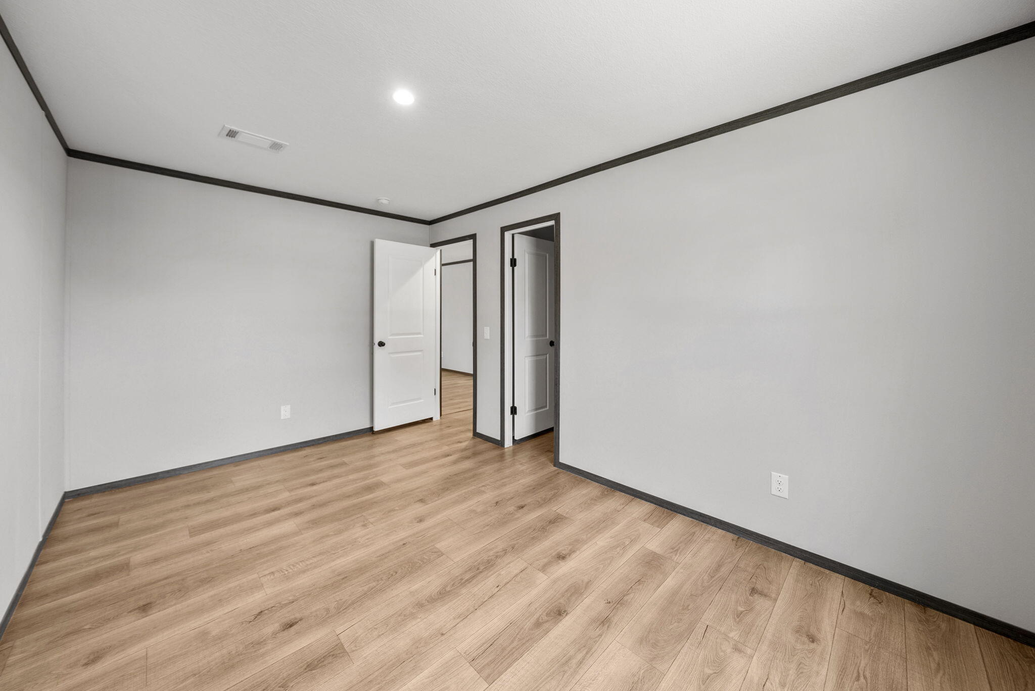 NO RECORDED SUBDIVISION - Residential