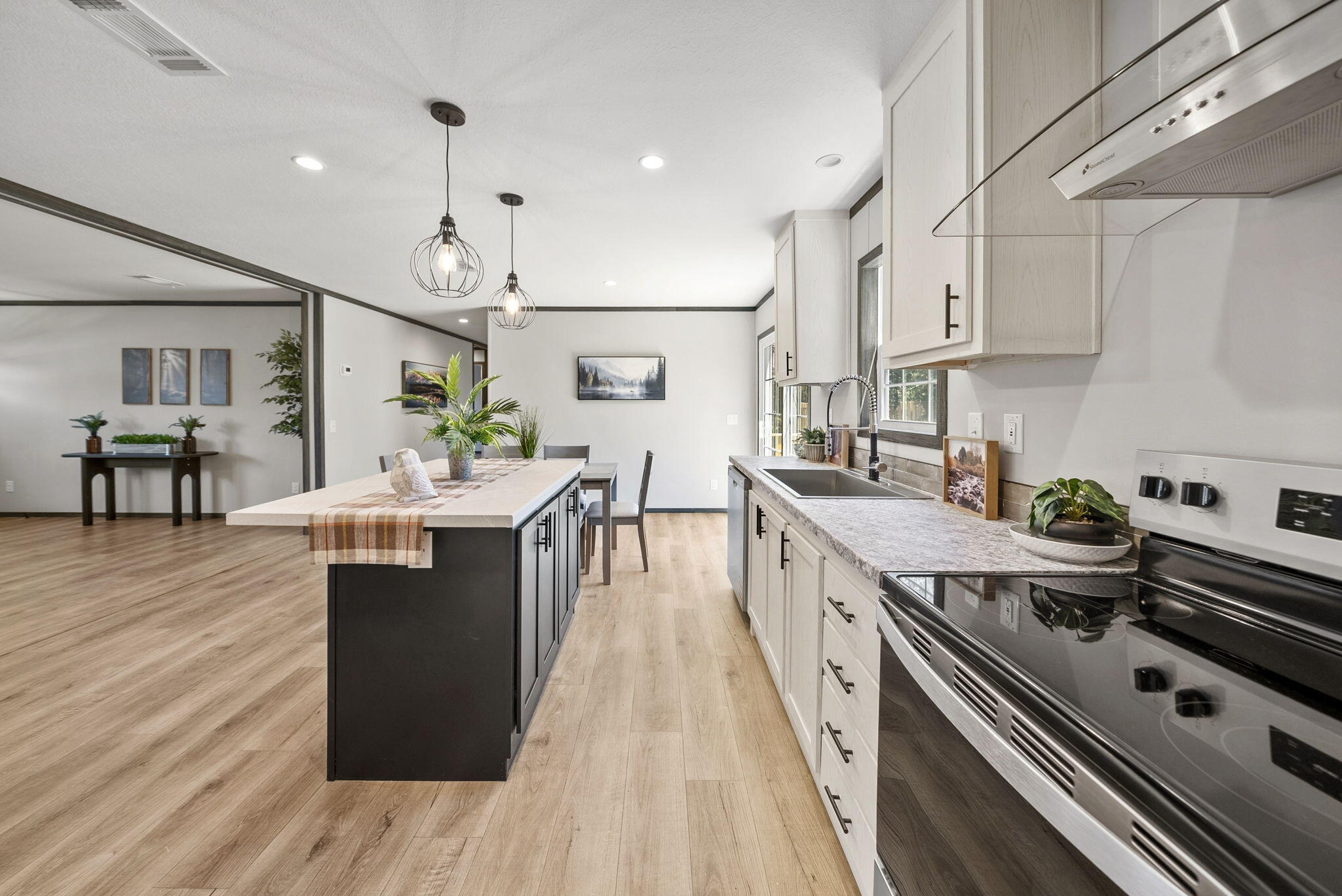 NO RECORDED SUBDIVISION - Residential