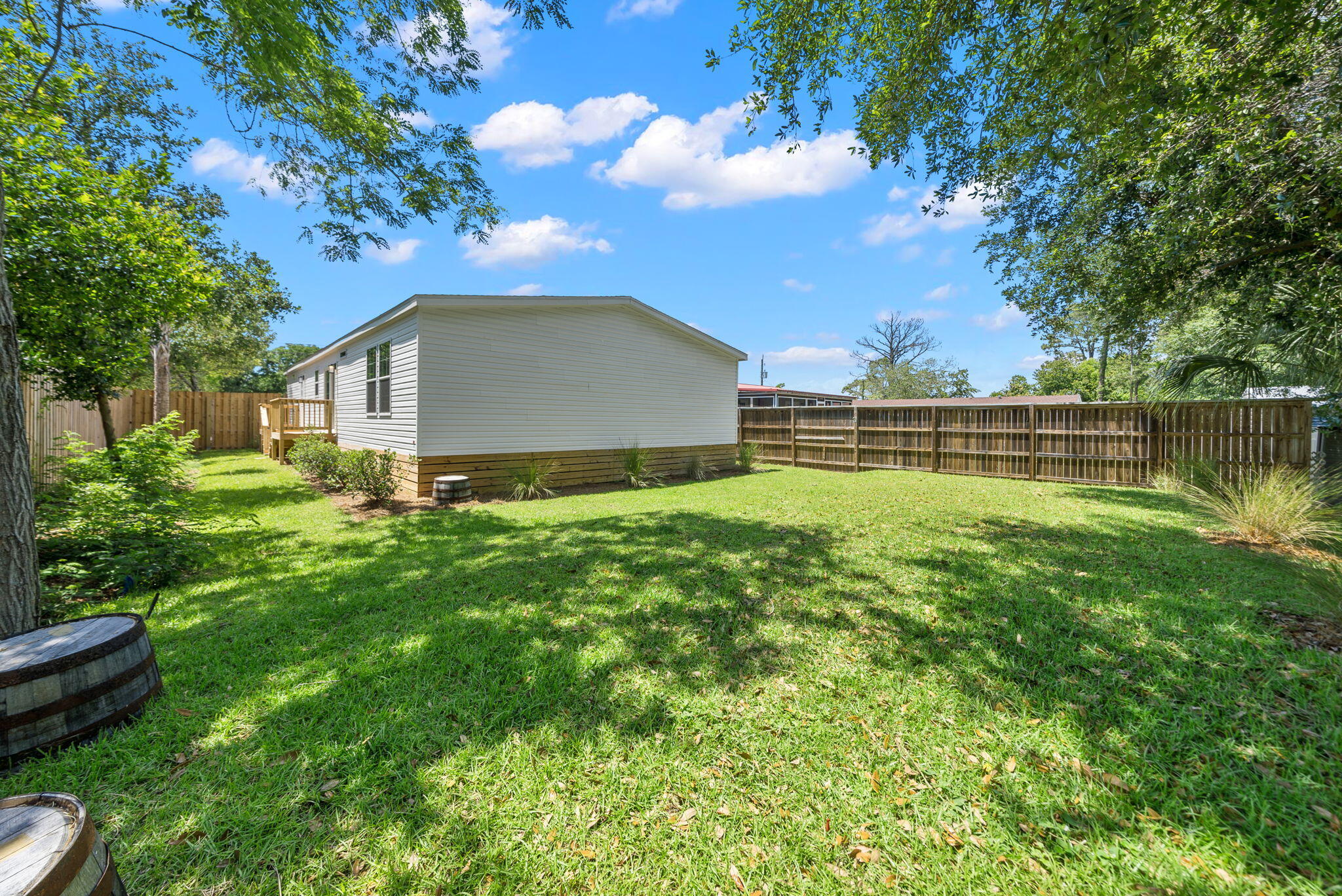 NO RECORDED SUBDIVISION - Residential