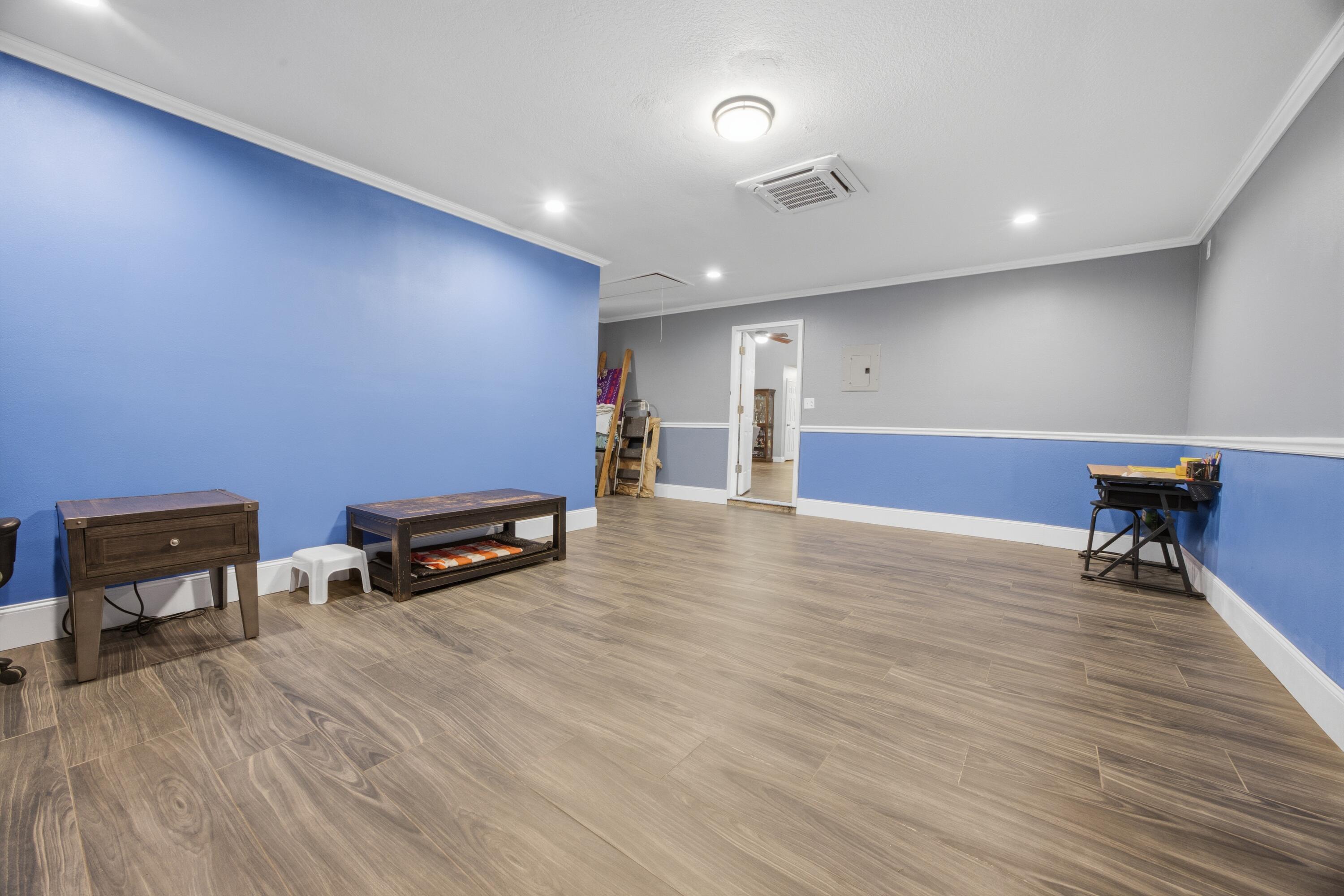 COM SE COR OF W1/2 OF SEC N100 FT W60 FT TO POB W240 - Residential