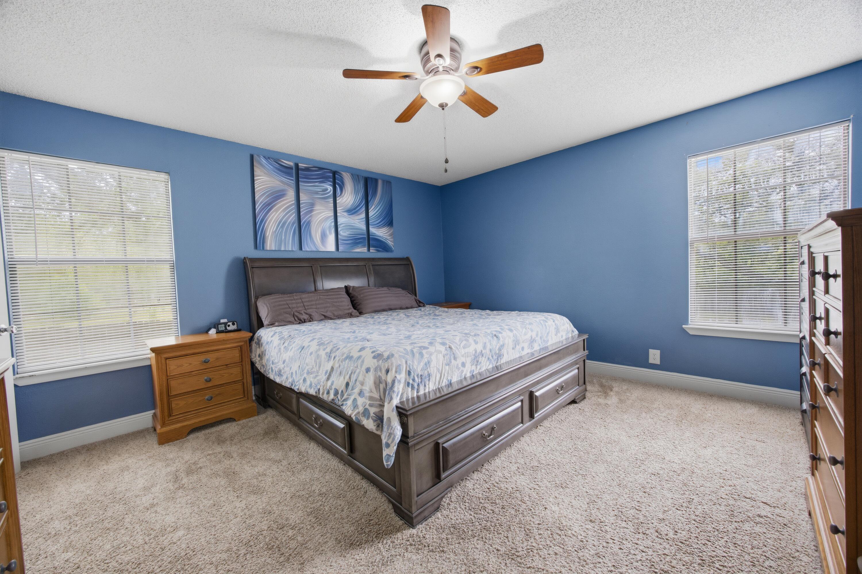 COM SE COR OF W1/2 OF SEC N100 FT W60 FT TO POB W240 - Residential