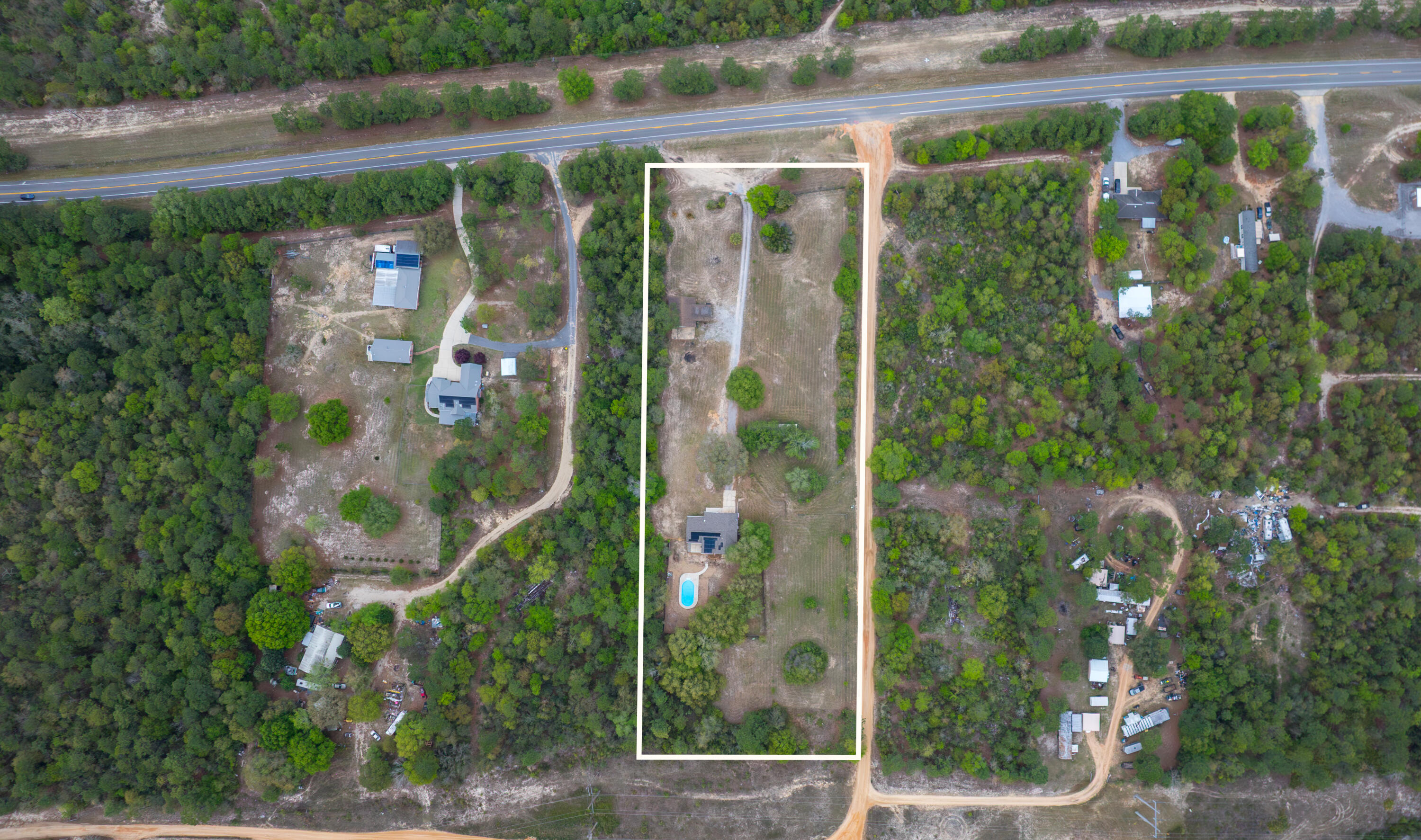 COM SE COR OF W1/2 OF SEC N100 FT W60 FT TO POB W240 - Residential