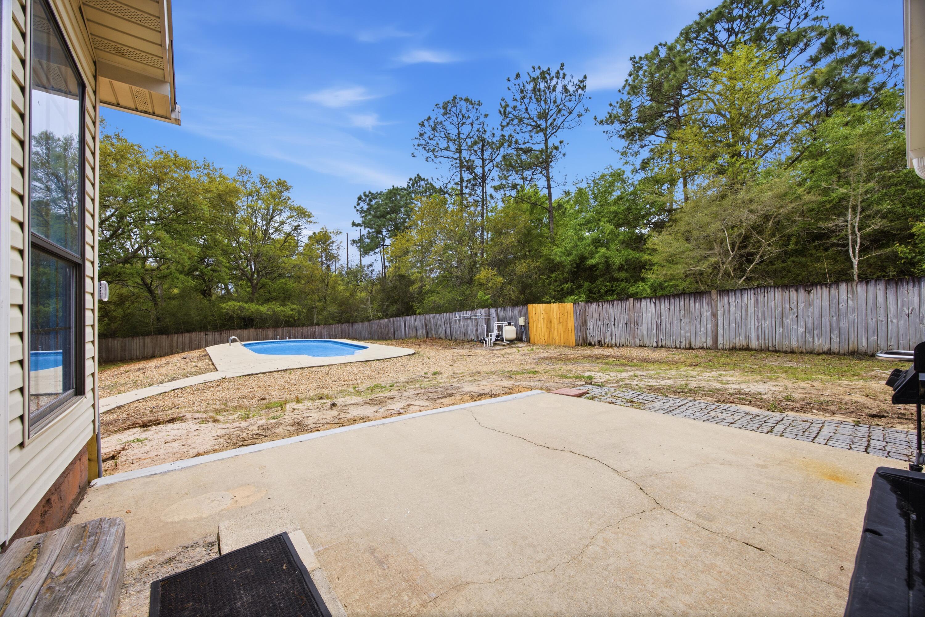 COM SE COR OF W1/2 OF SEC N100 FT W60 FT TO POB W240 - Residential