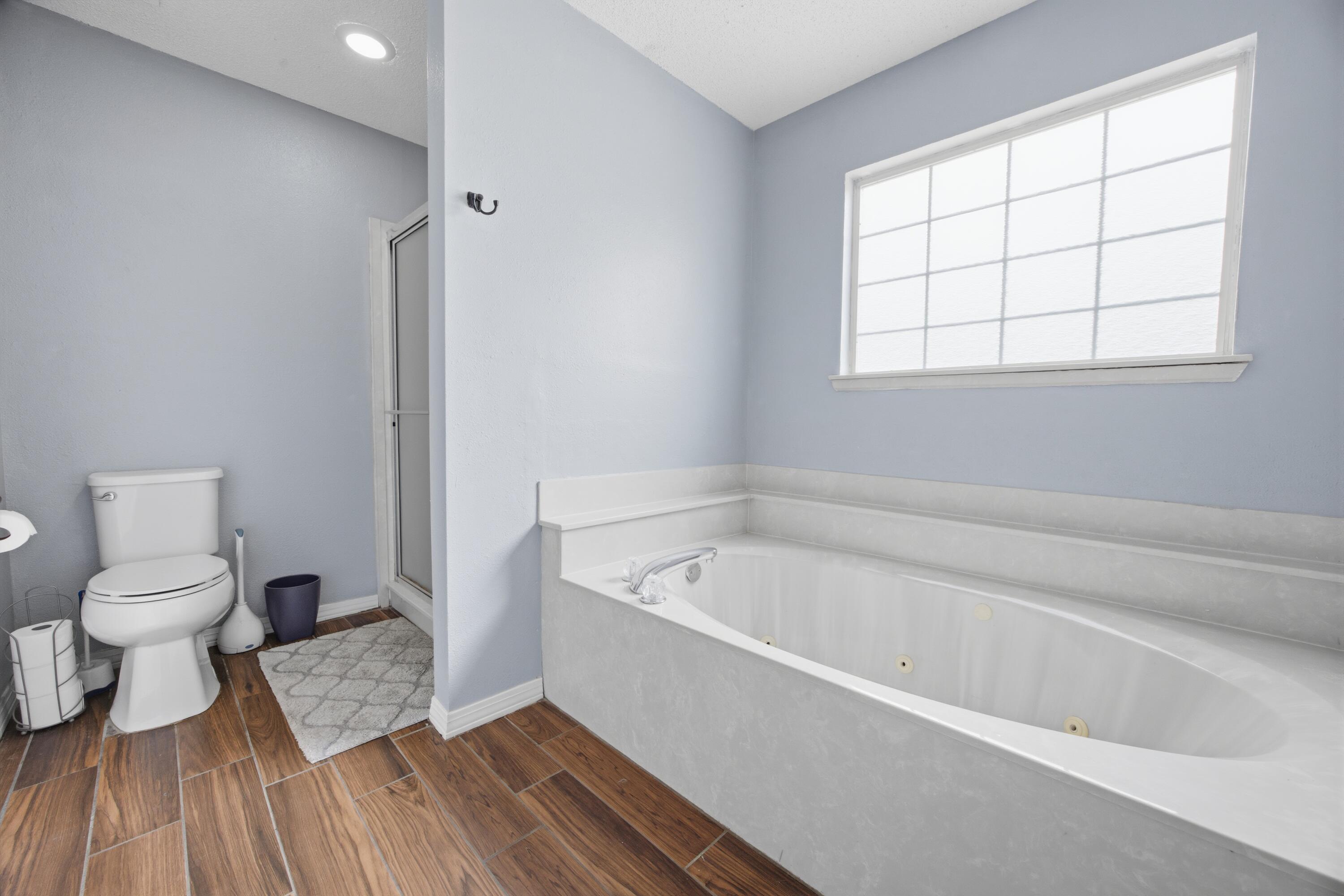 COM SE COR OF W1/2 OF SEC N100 FT W60 FT TO POB W240 - Residential