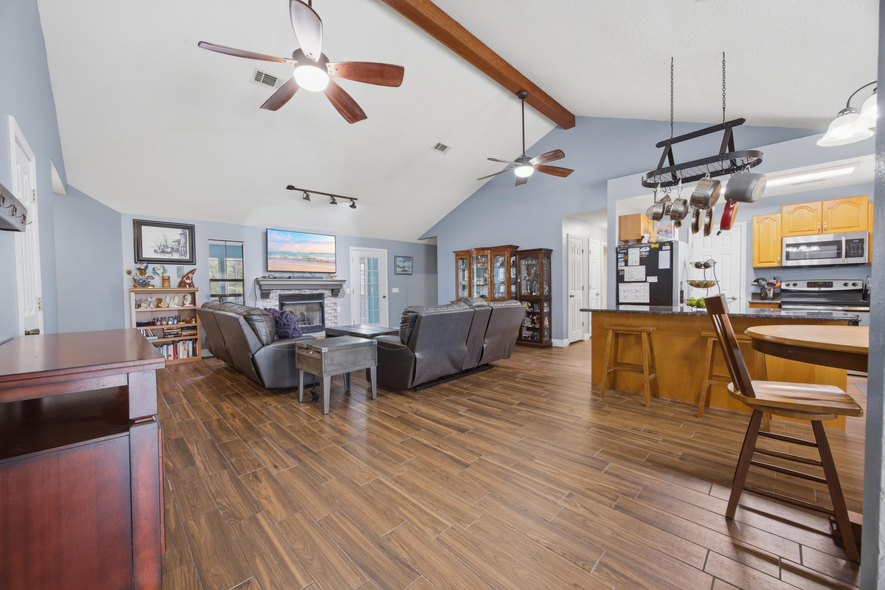 COM SE COR OF W1/2 OF SEC N100 FT W60 FT TO POB W240 - Residential