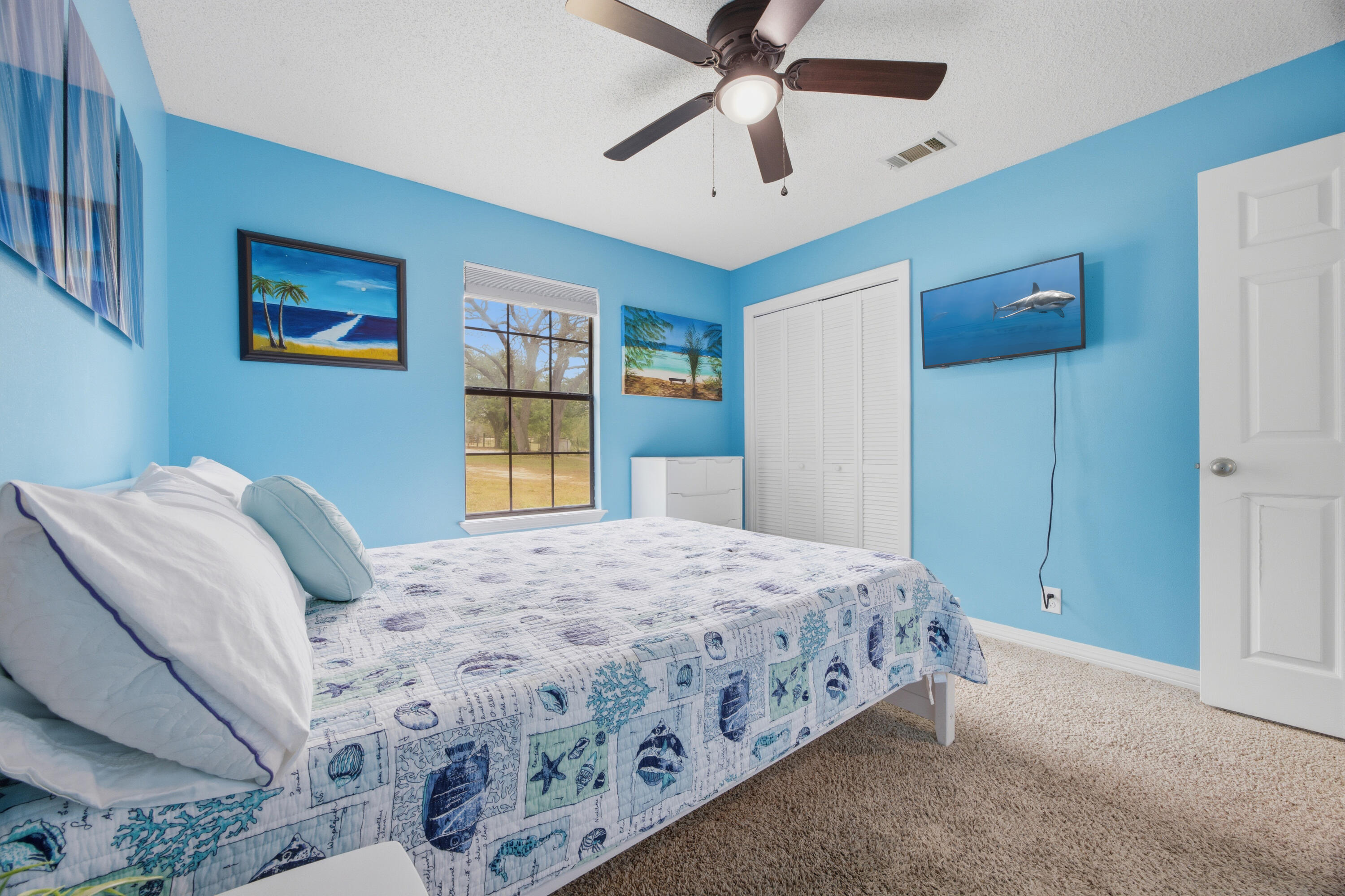 COM SE COR OF W1/2 OF SEC N100 FT W60 FT TO POB W240 - Residential