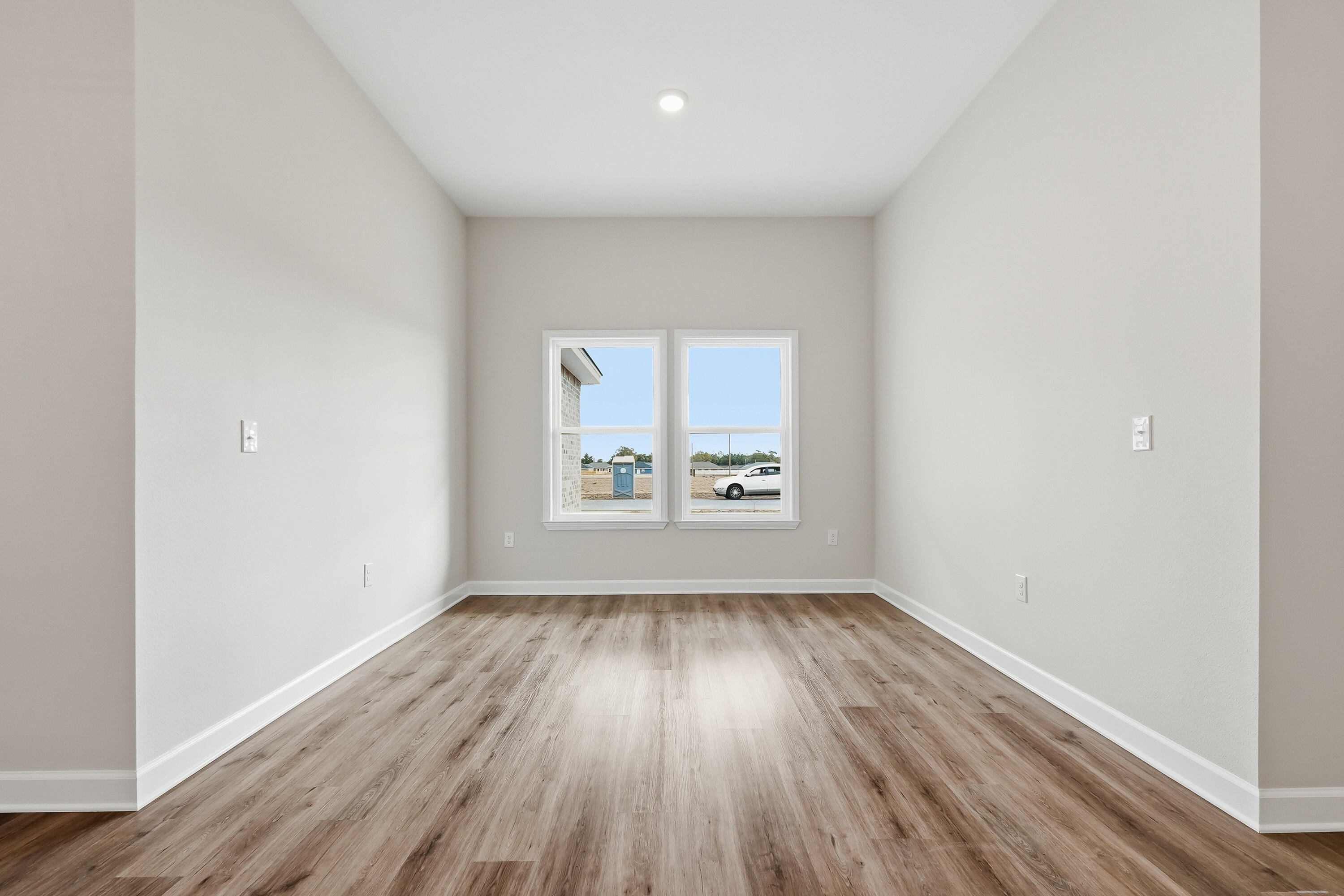 SOUTHERN CHARM - Residential