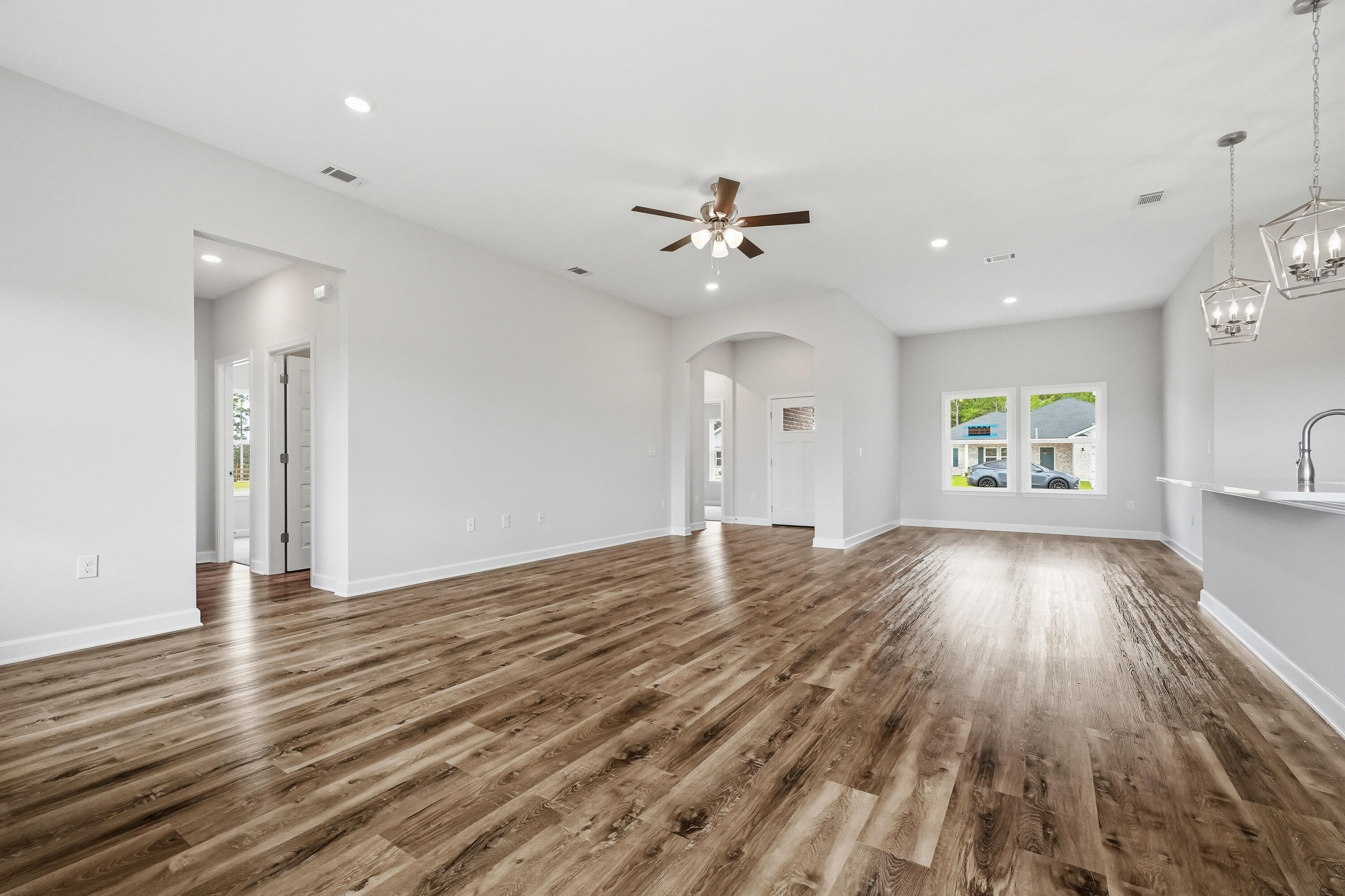 SOUTHERN CHARM - Residential