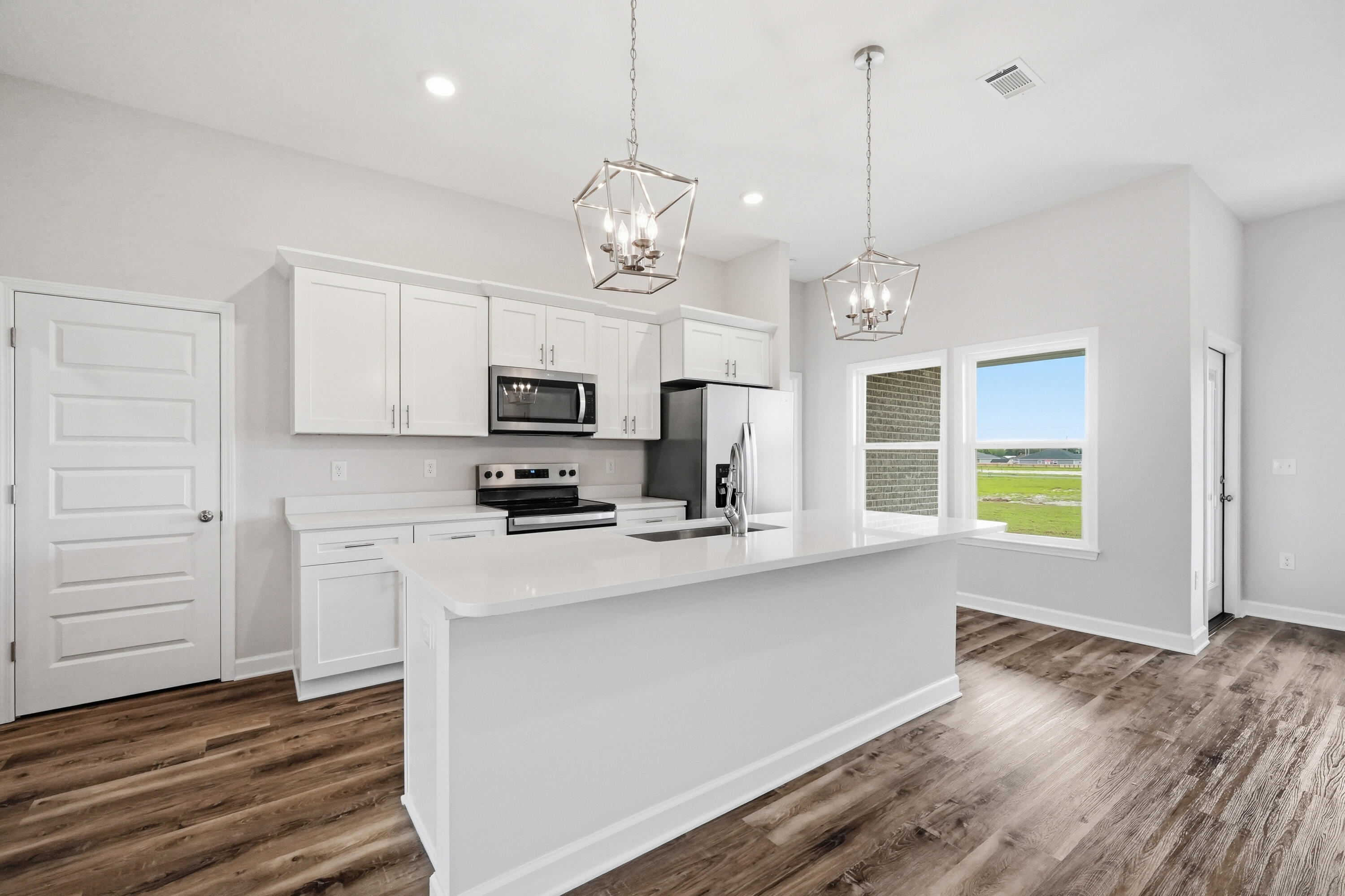 SOUTHERN CHARM - Residential