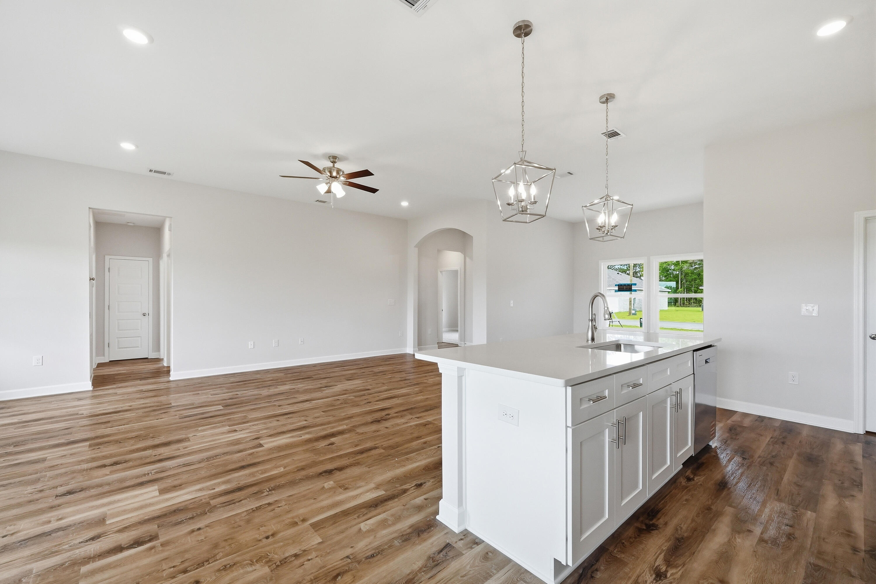 SOUTHERN CHARM - Residential