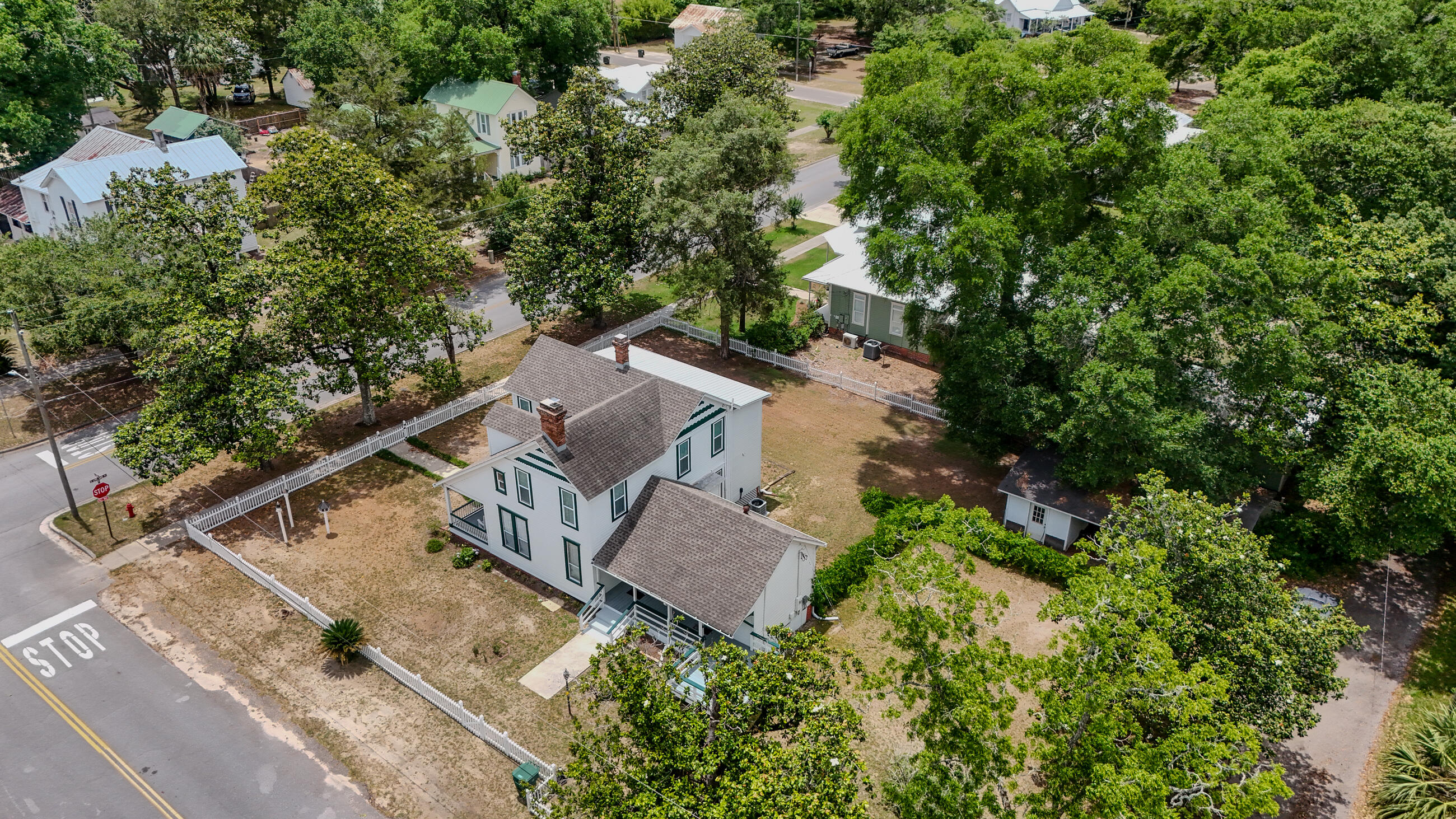 TOWN OF DEFUNIAK SPRINGS - Residential